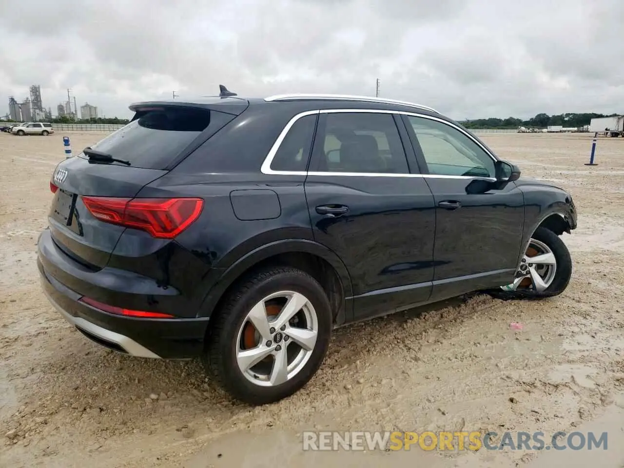 3 Photograph of a damaged car WA1AUCF31N1121658 AUDI Q3 2022
