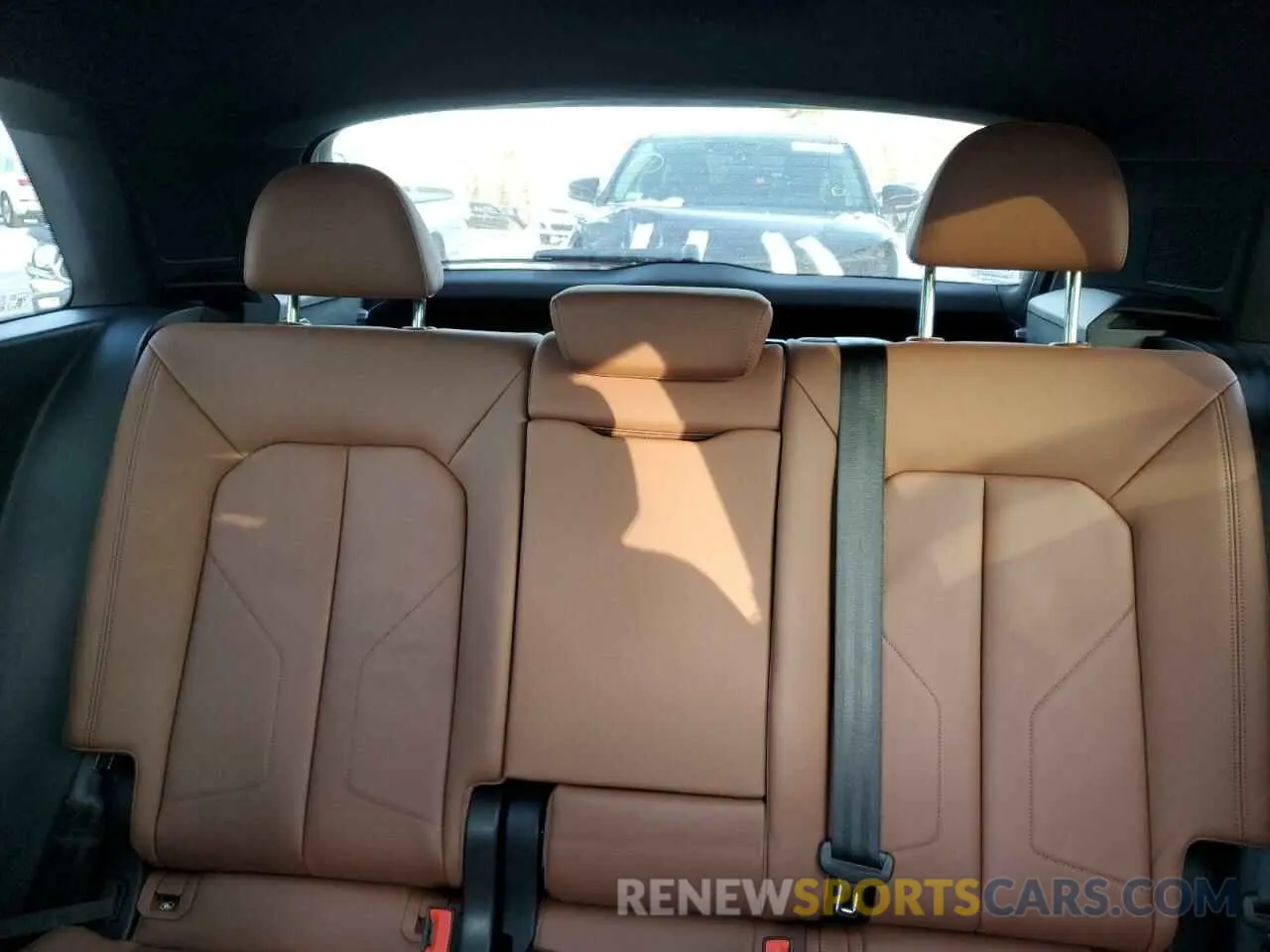 10 Photograph of a damaged car WA1AUCF32N1002159 AUDI Q3 2022