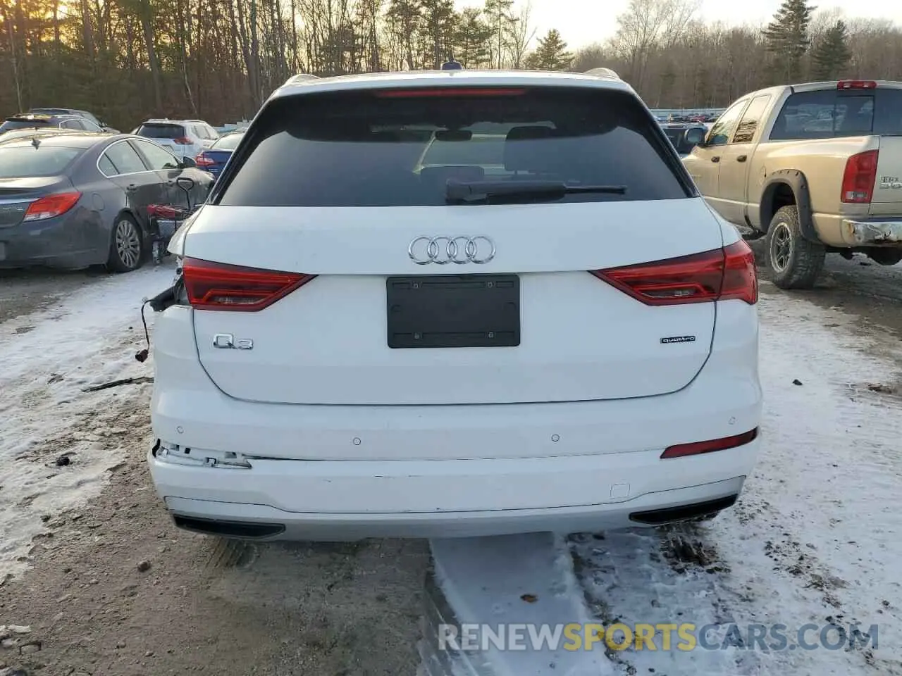 6 Photograph of a damaged car WA1AUCF32N1002159 AUDI Q3 2022