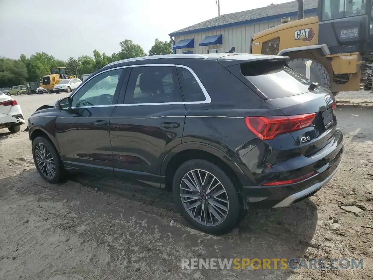 2 Photograph of a damaged car WA1AUCF35N1004455 AUDI Q3 2022