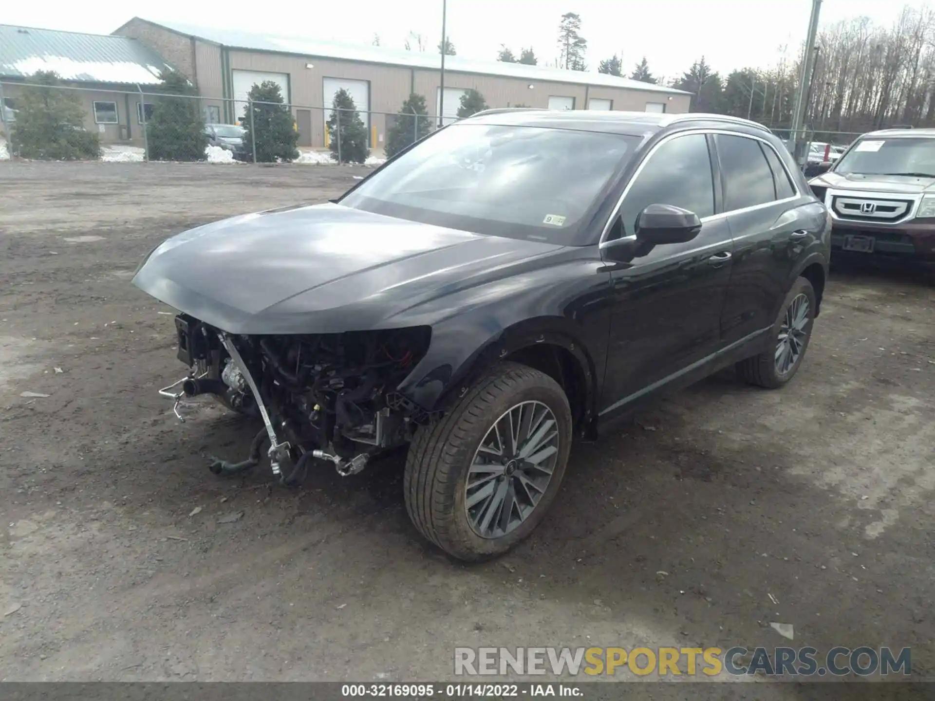 2 Photograph of a damaged car WA1AUCF36N1000365 AUDI Q3 2022