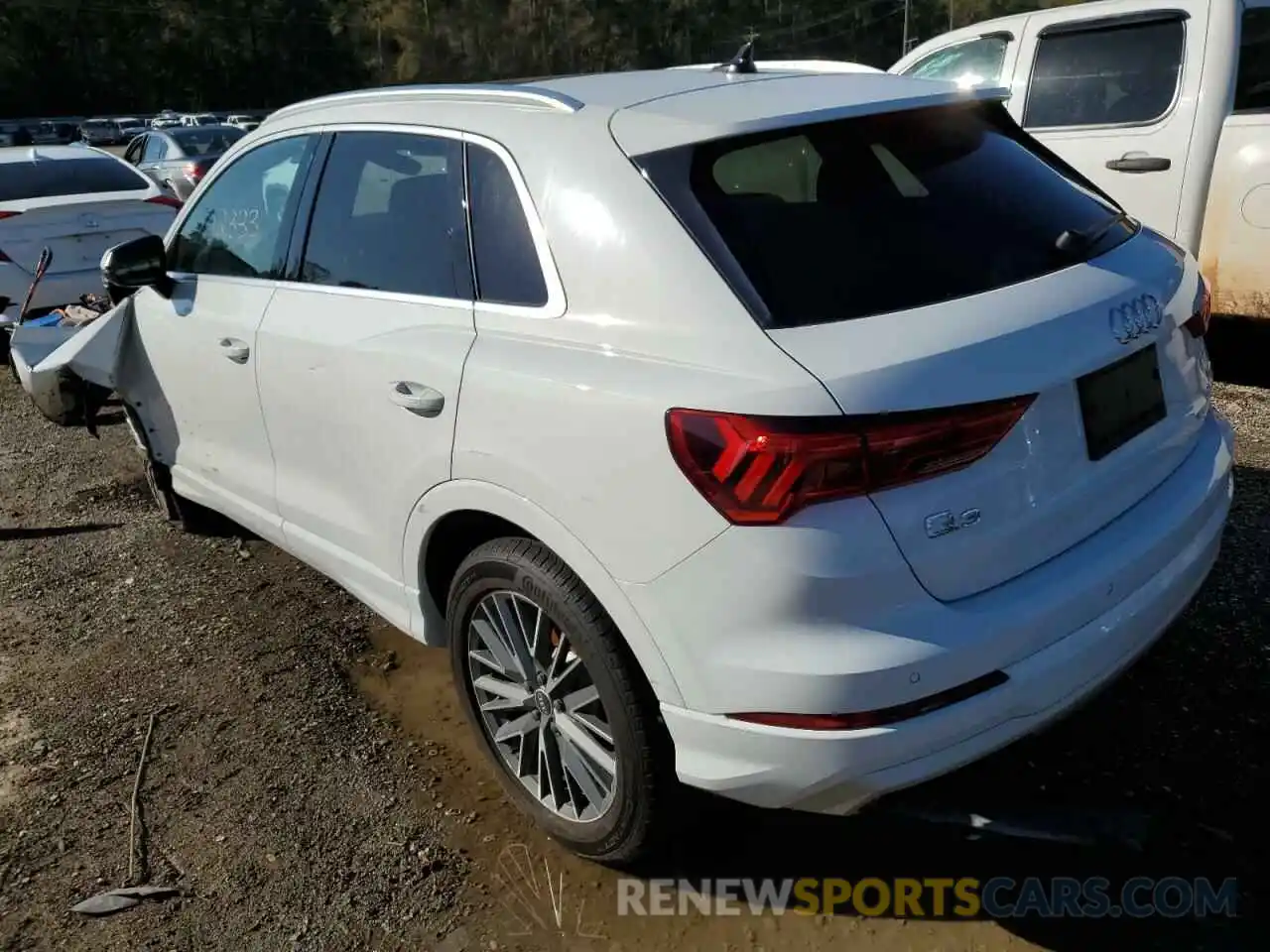 3 Photograph of a damaged car WA1AUCF37N1008071 AUDI Q3 2022