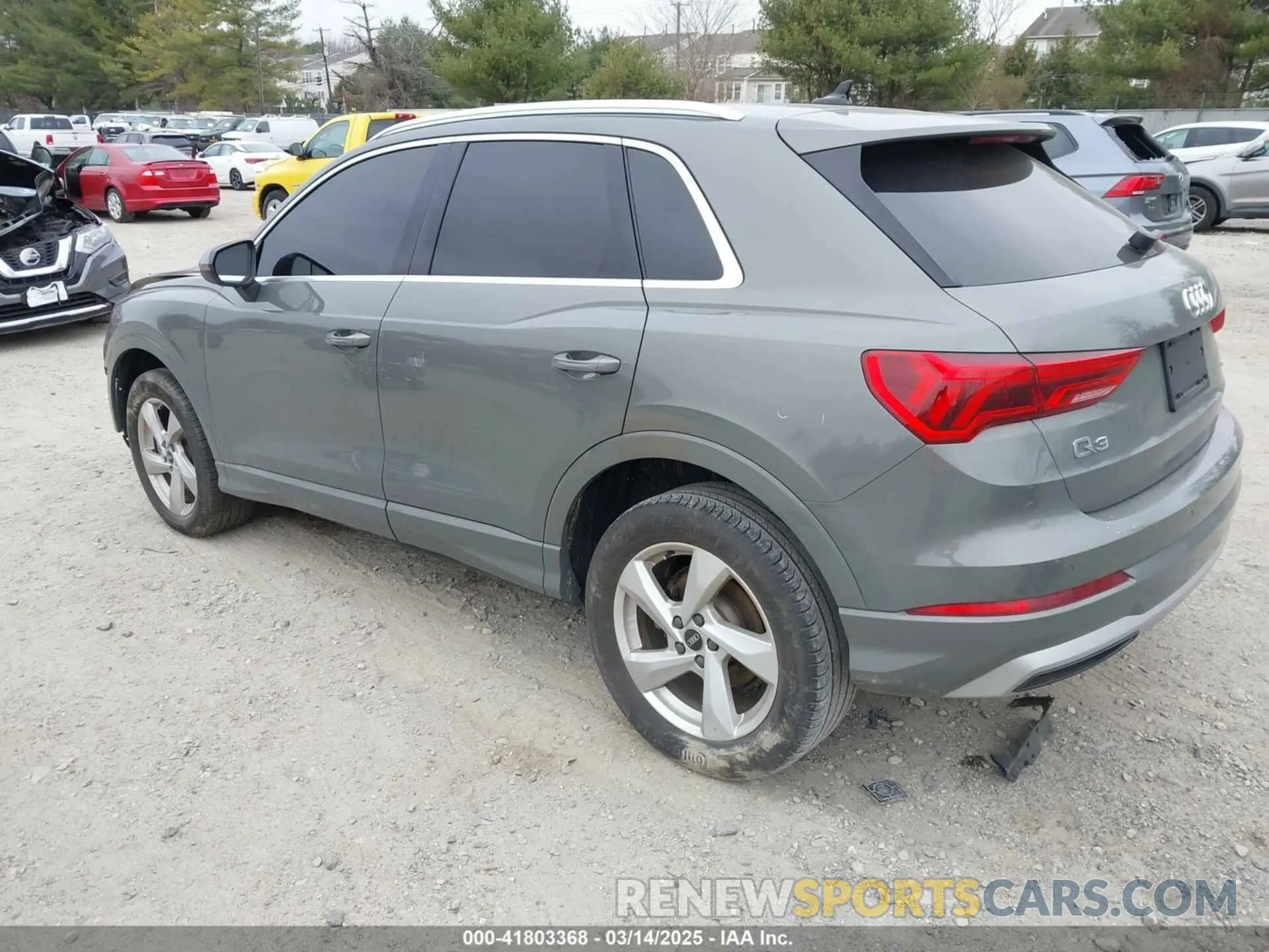 3 Photograph of a damaged car WA1AUCF37N1096376 AUDI Q3 2022