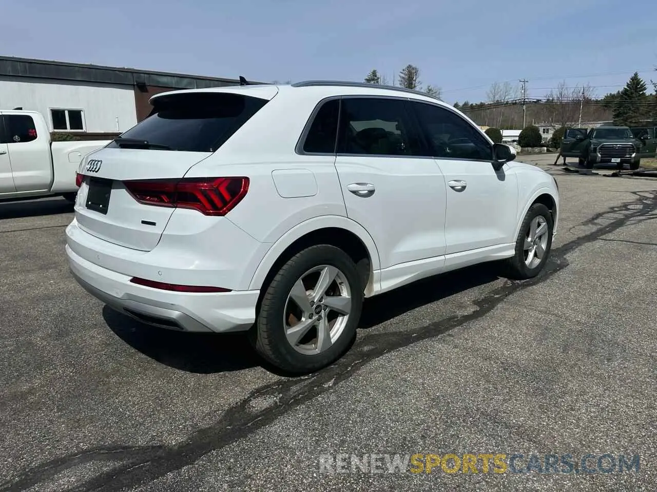 3 Photograph of a damaged car WA1AUCF38N1002697 AUDI Q3 2022