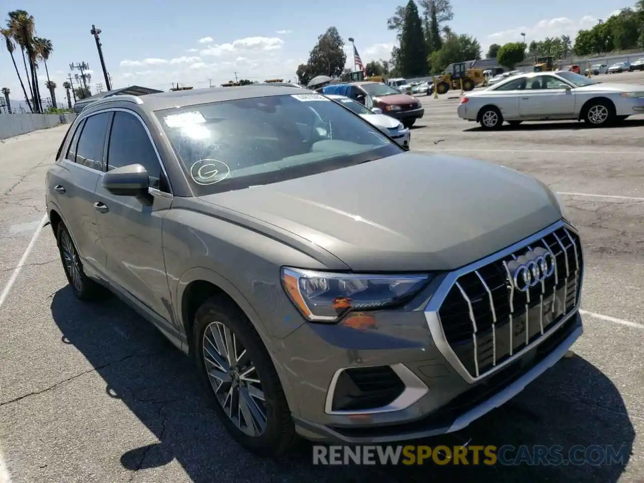 1 Photograph of a damaged car WA1AUCF38N1023856 AUDI Q3 2022