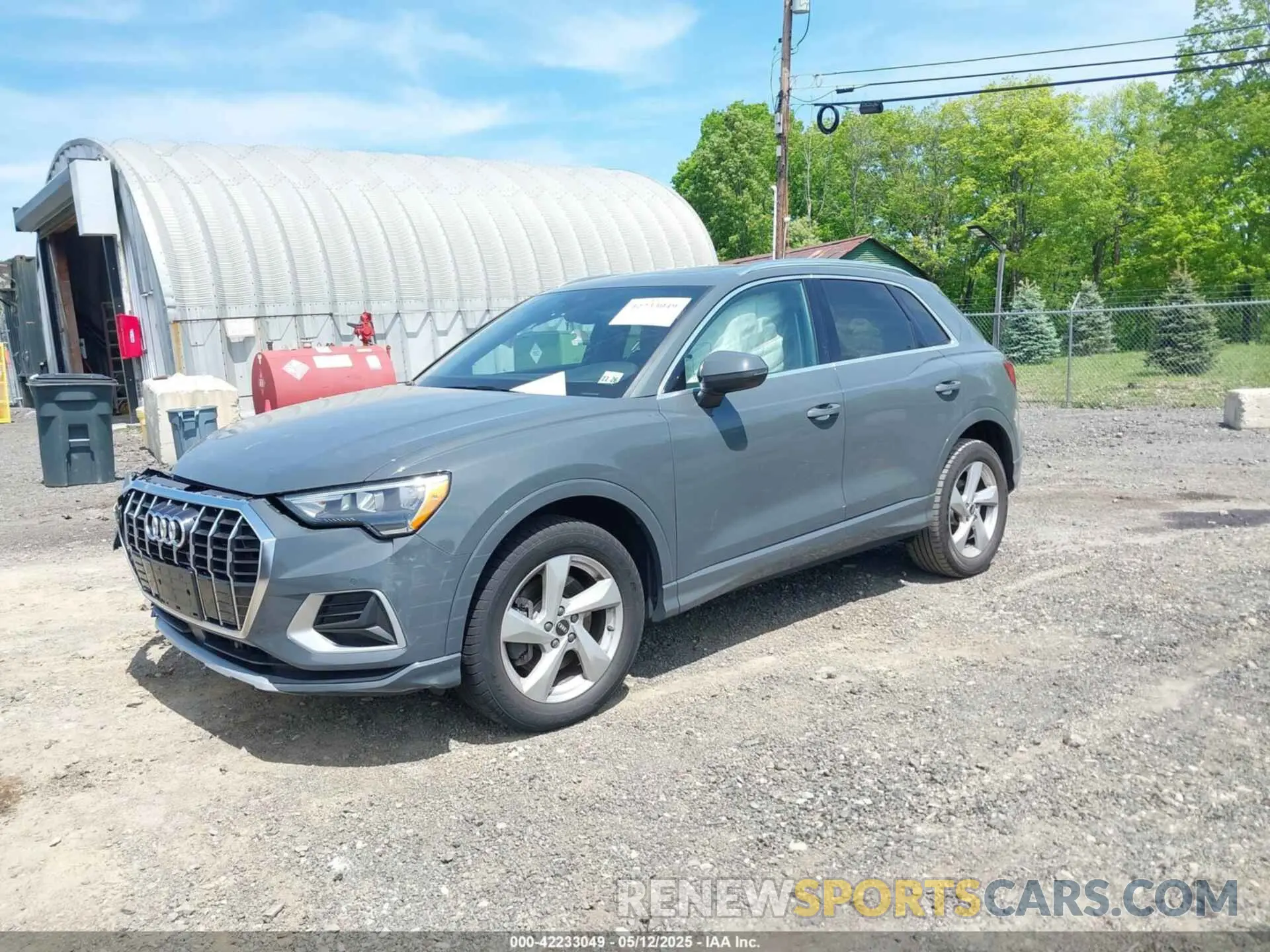 2 Photograph of a damaged car WA1AUCF38N1031553 AUDI Q3 2022