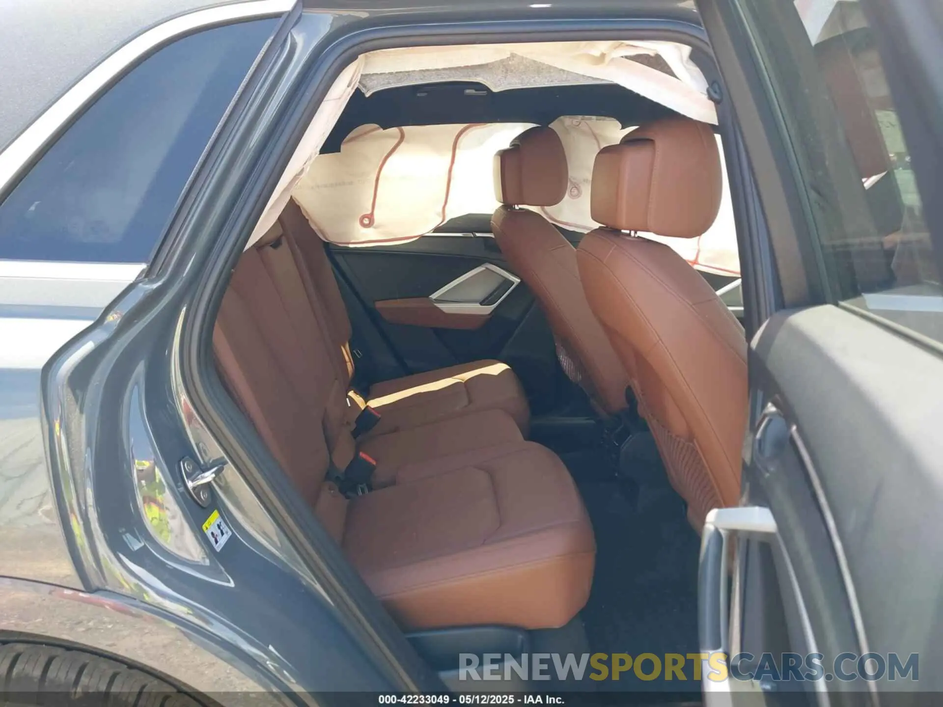 8 Photograph of a damaged car WA1AUCF38N1031553 AUDI Q3 2022