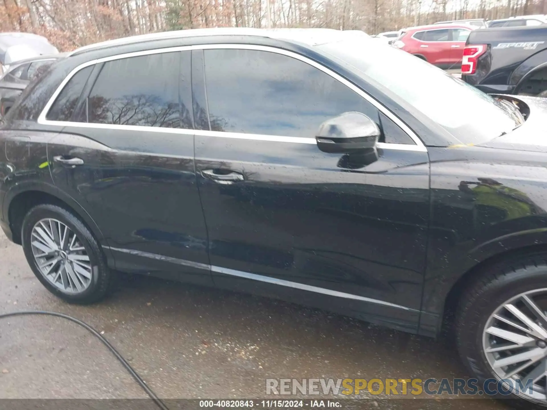 13 Photograph of a damaged car WA1AUCF39N1039256 AUDI Q3 2022