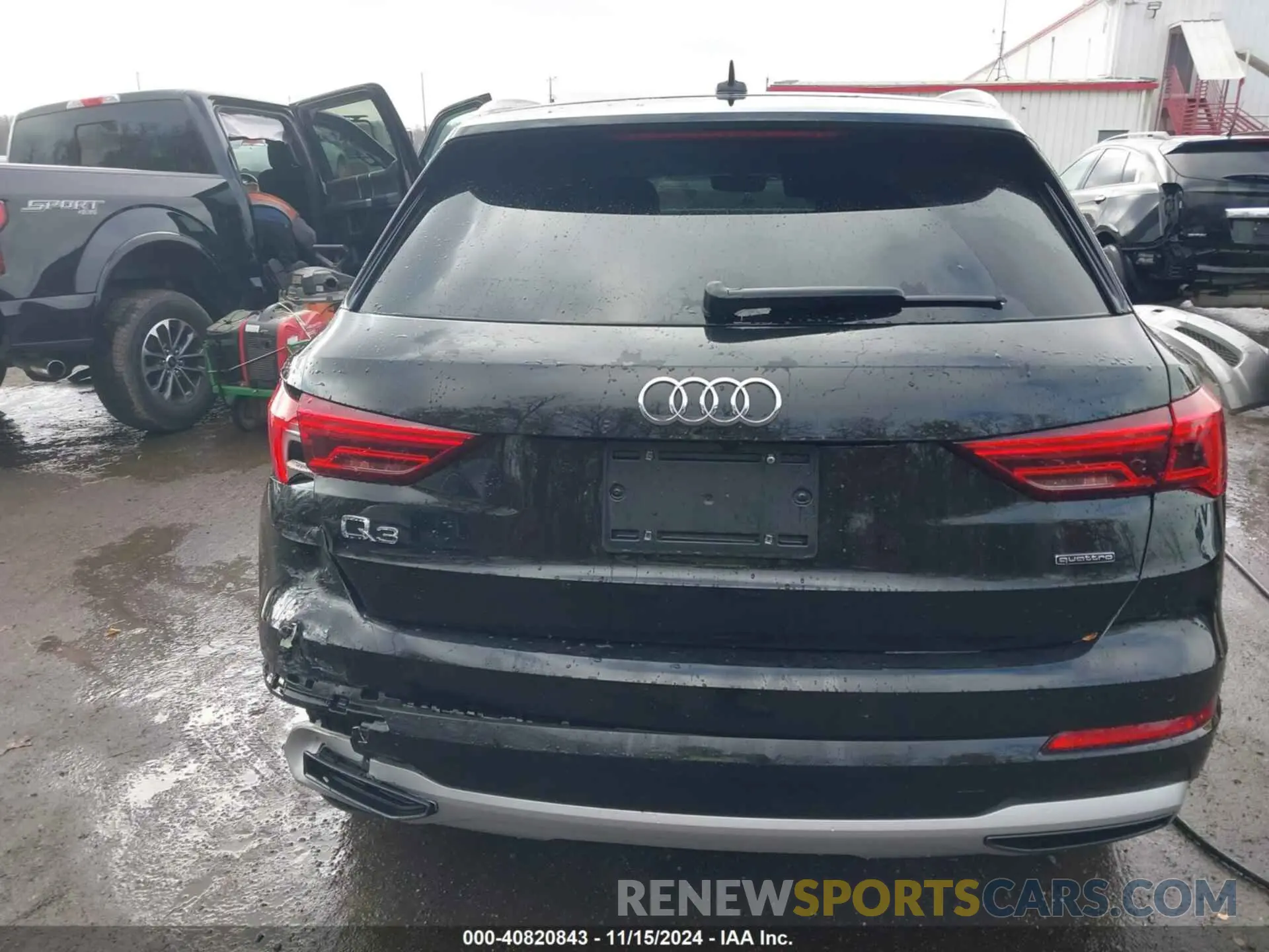 16 Photograph of a damaged car WA1AUCF39N1039256 AUDI Q3 2022
