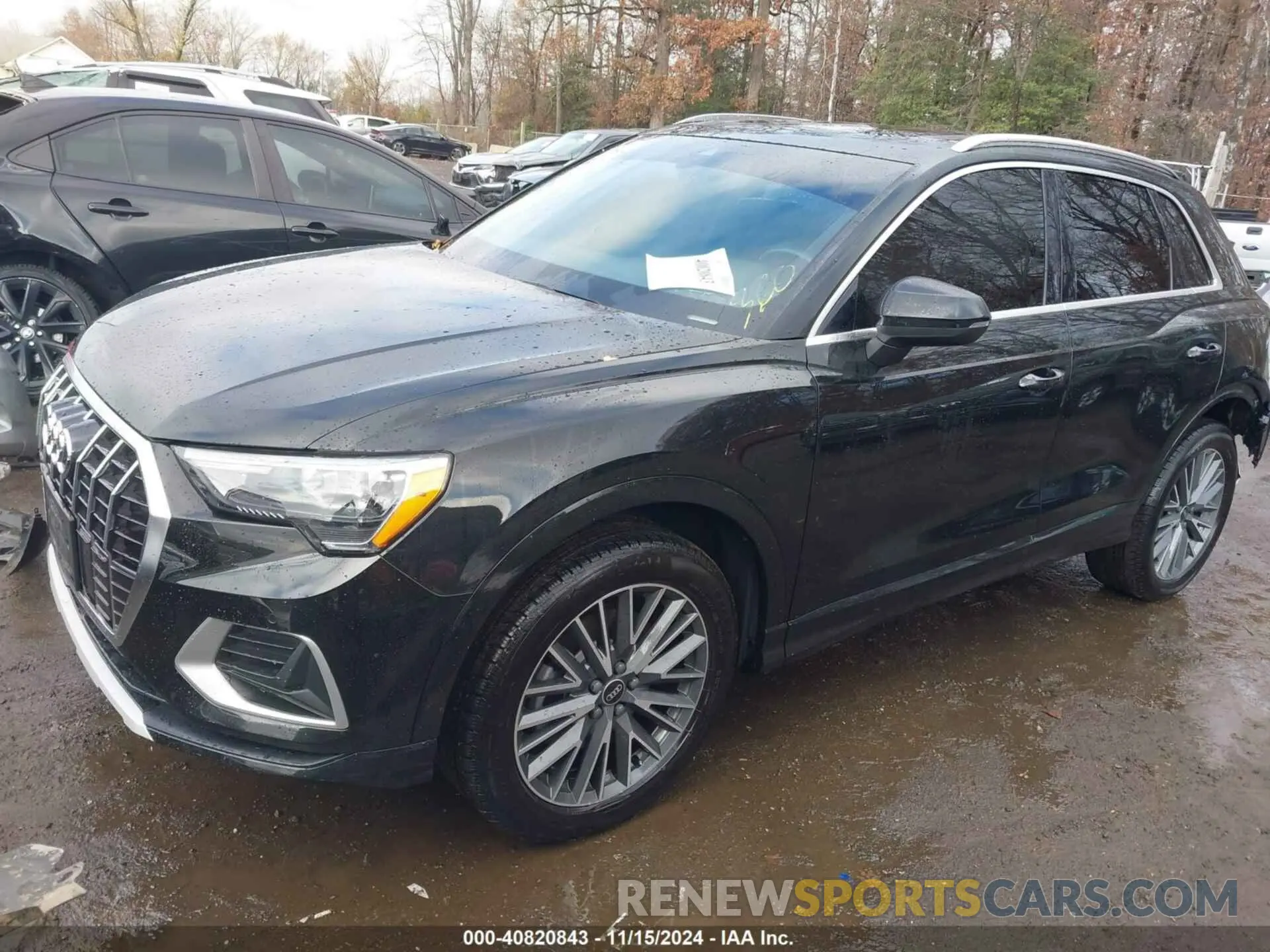 2 Photograph of a damaged car WA1AUCF39N1039256 AUDI Q3 2022