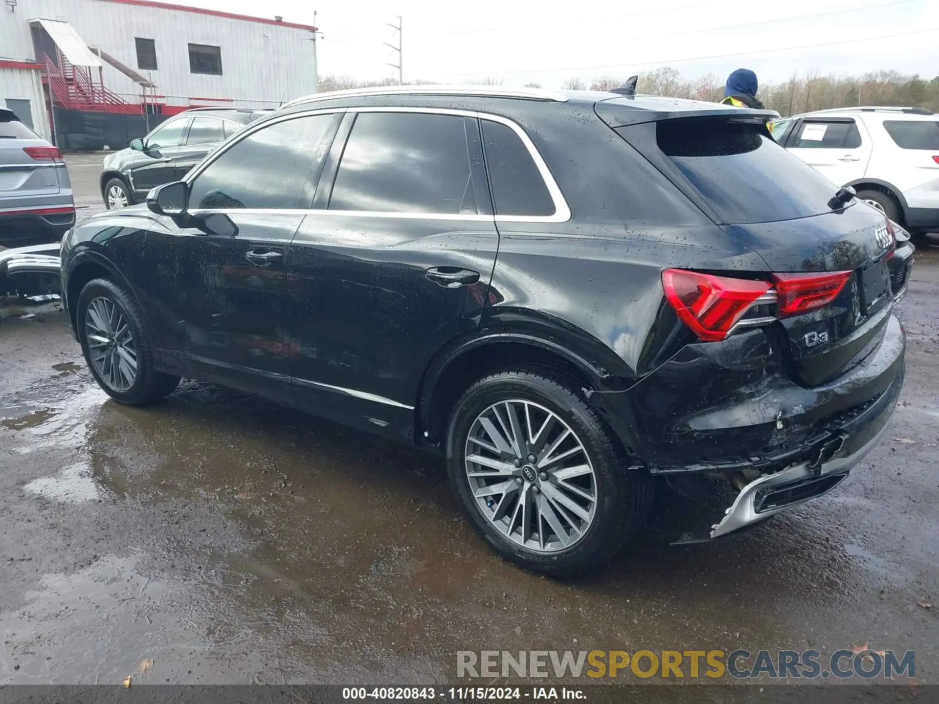3 Photograph of a damaged car WA1AUCF39N1039256 AUDI Q3 2022