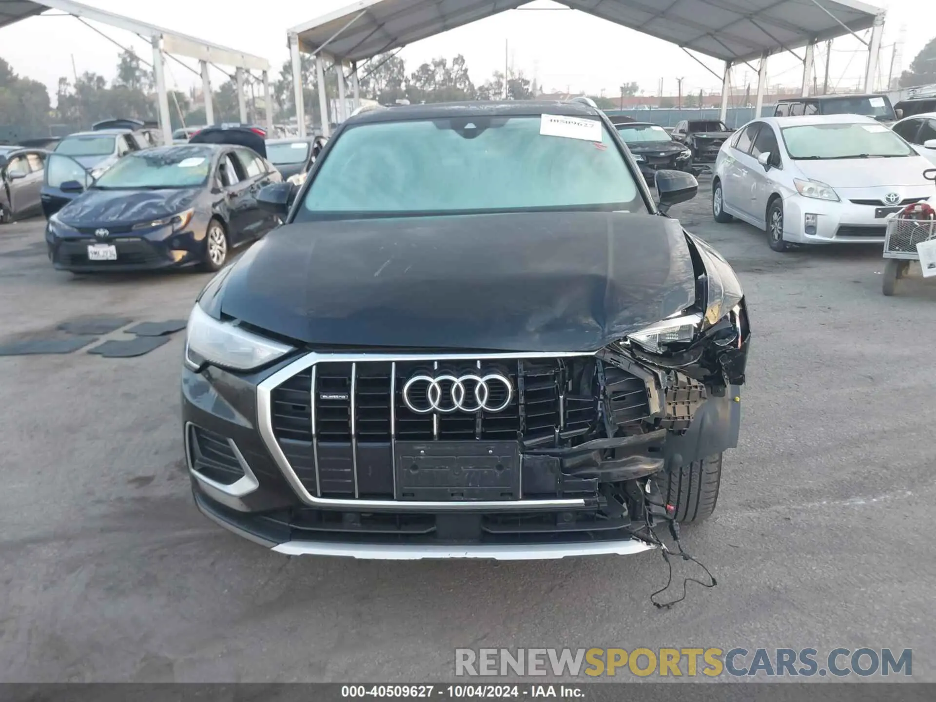 12 Photograph of a damaged car WA1AUCF3XN1032767 AUDI Q3 2022