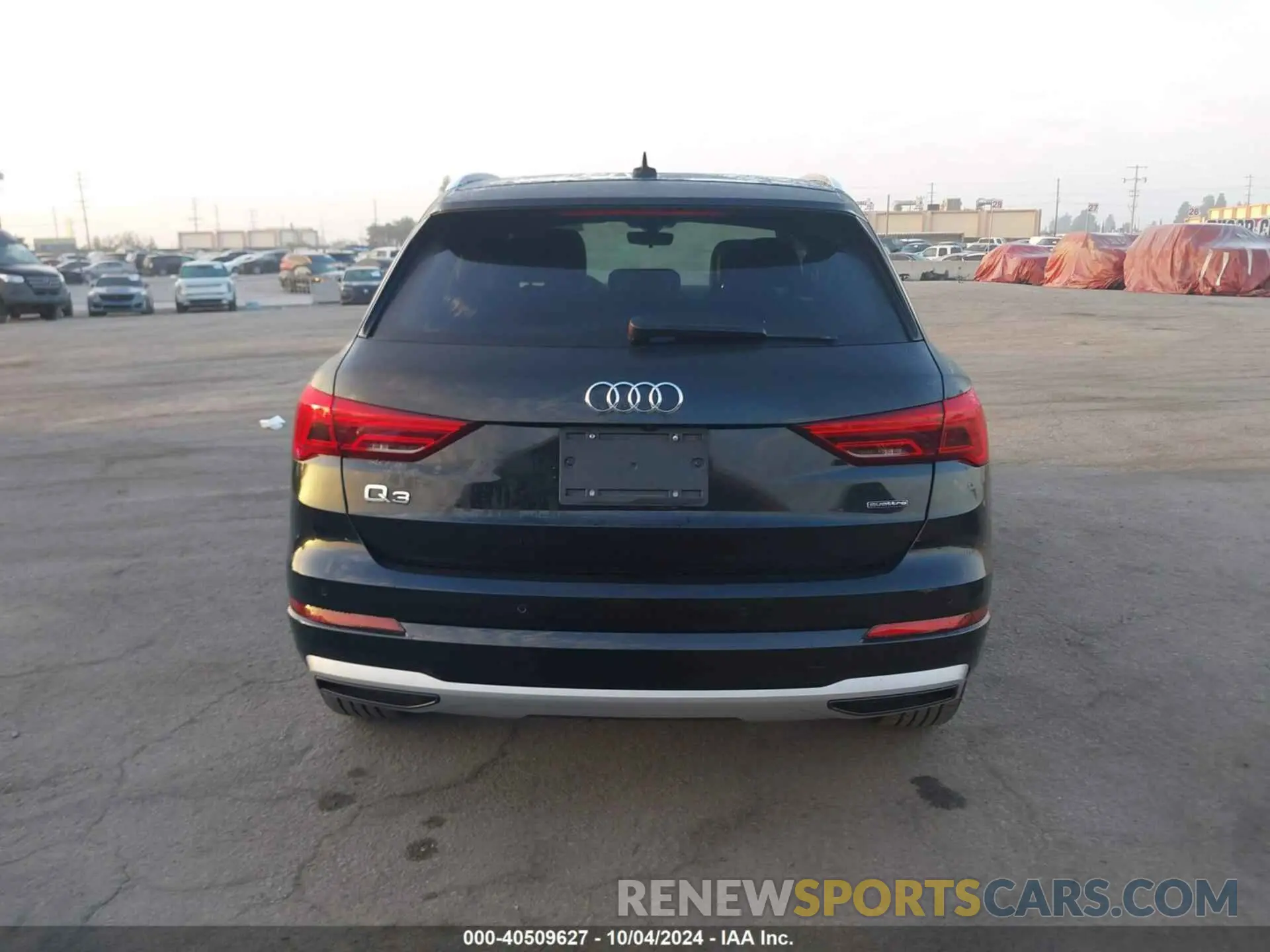16 Photograph of a damaged car WA1AUCF3XN1032767 AUDI Q3 2022