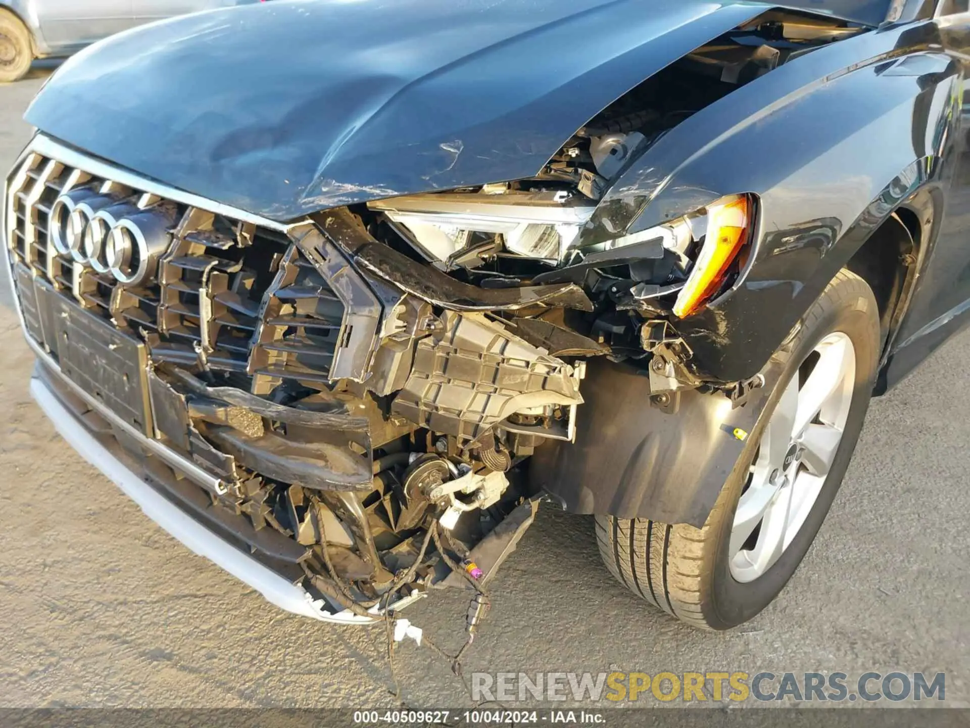 6 Photograph of a damaged car WA1AUCF3XN1032767 AUDI Q3 2022