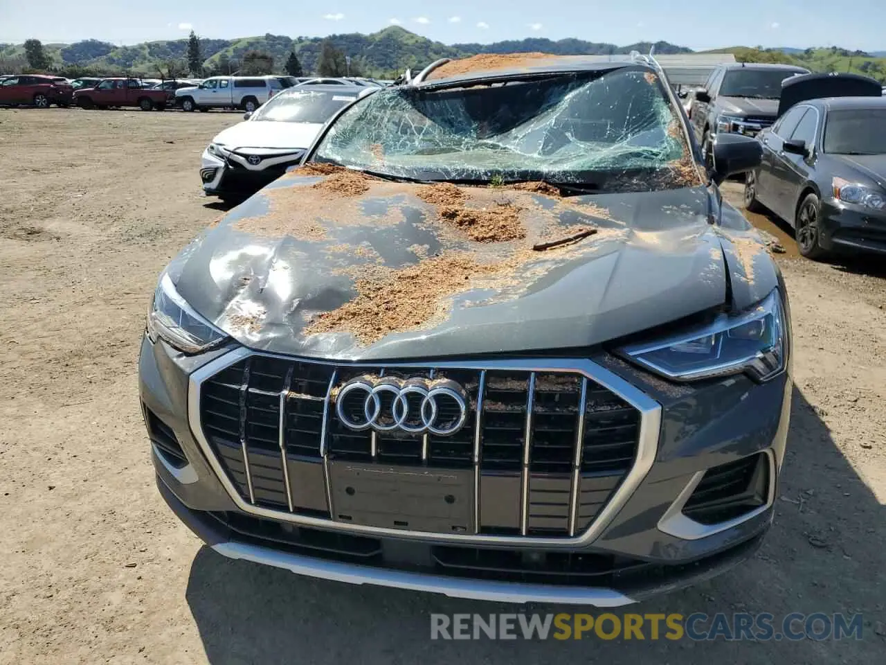 5 Photograph of a damaged car WA1BUCF33N1033389 AUDI Q3 2022