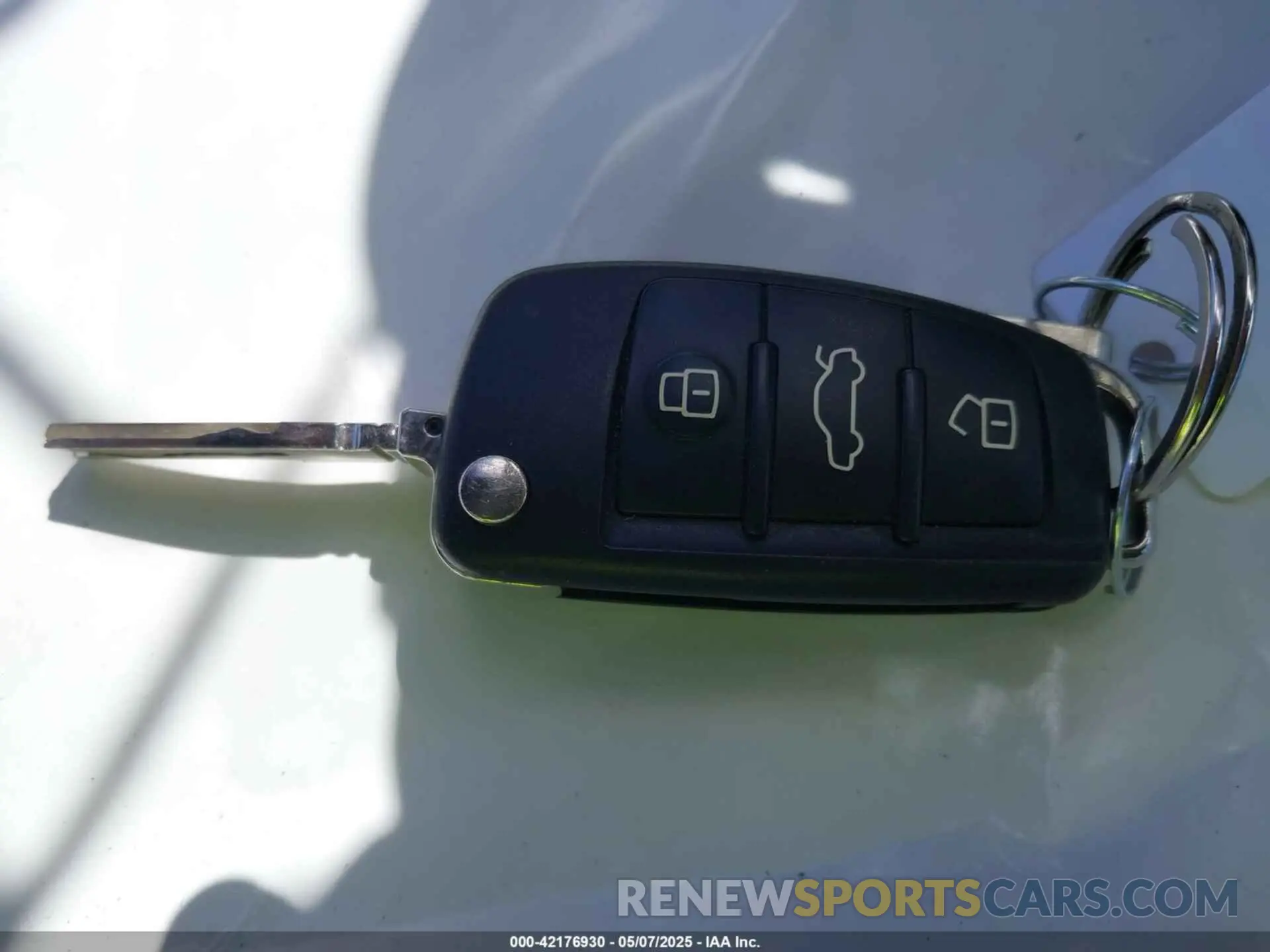 11 Photograph of a damaged car WA1BUCF36N1149539 AUDI Q3 2022