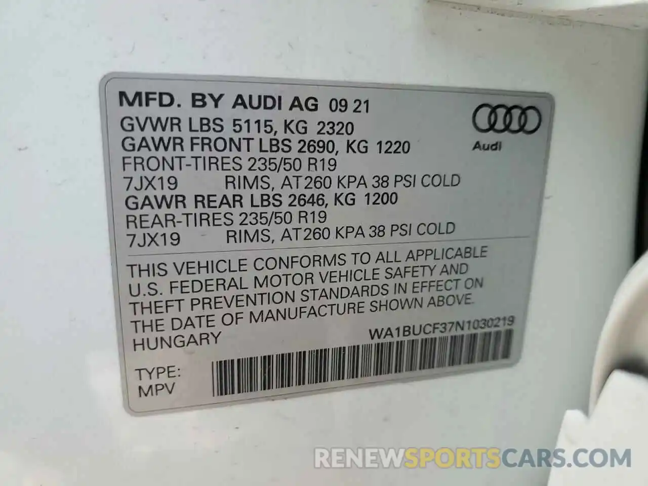 10 Photograph of a damaged car WA1BUCF37N1030219 AUDI Q3 2022