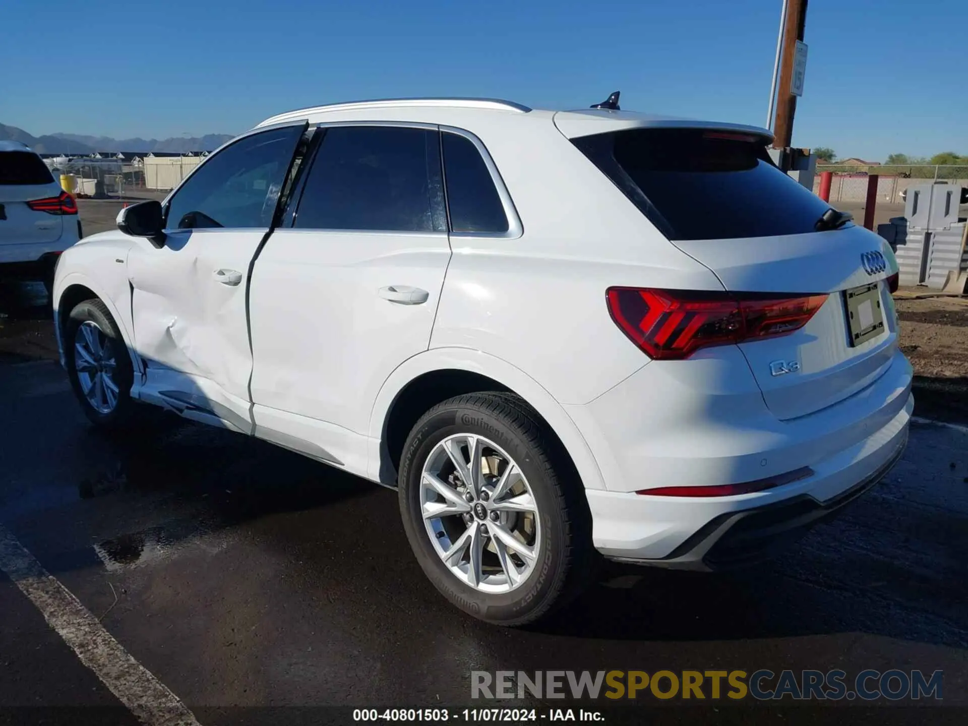3 Photograph of a damaged car WA1DECF30N1109673 AUDI Q3 2022