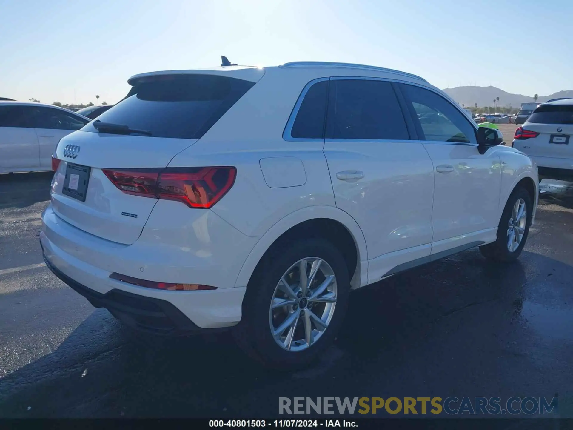 4 Photograph of a damaged car WA1DECF30N1109673 AUDI Q3 2022
