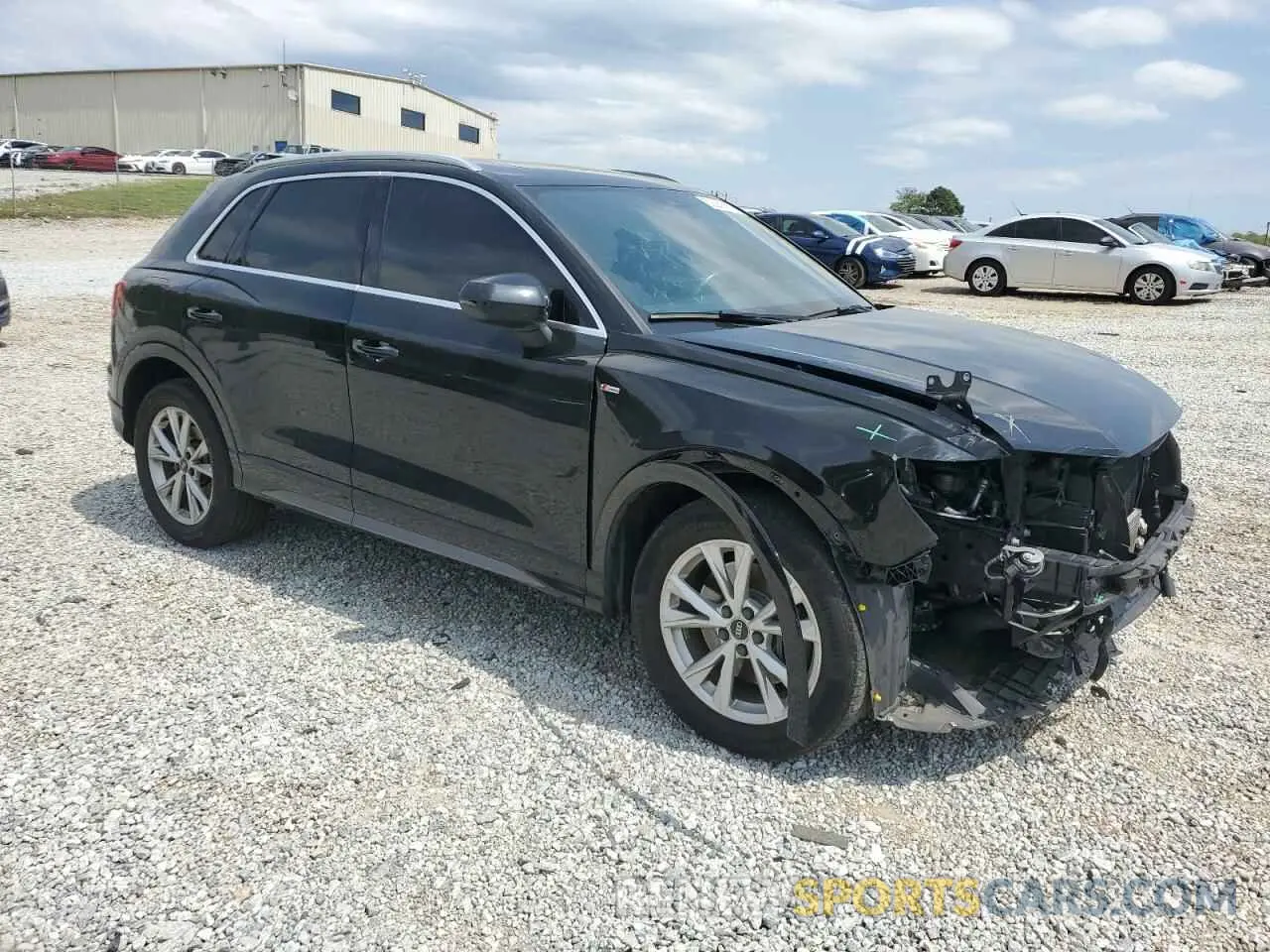 4 Photograph of a damaged car WA1DECF31N1018850 AUDI Q3 2022