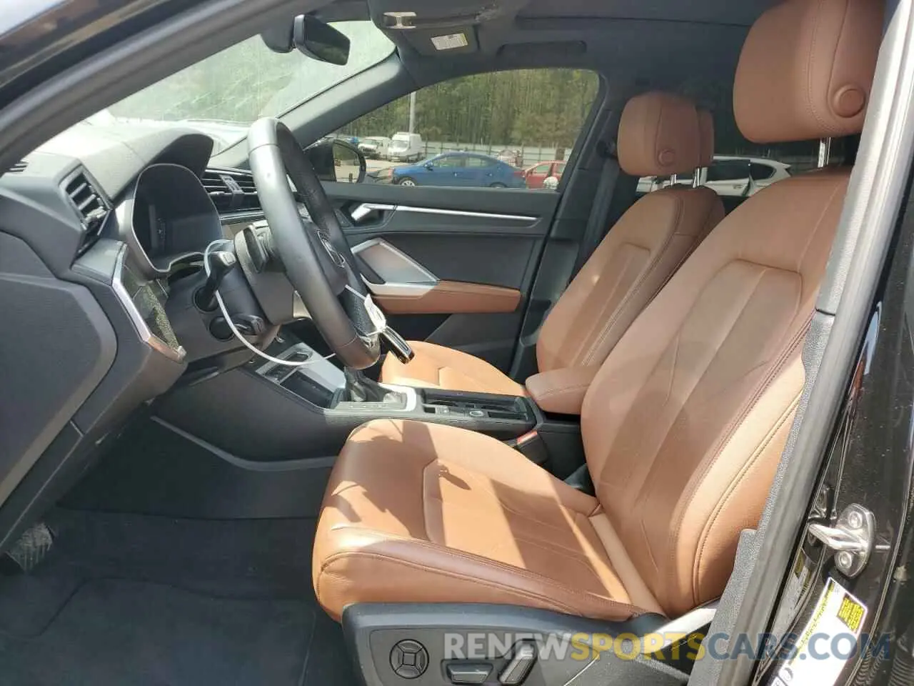7 Photograph of a damaged car WA1DECF31N1018850 AUDI Q3 2022