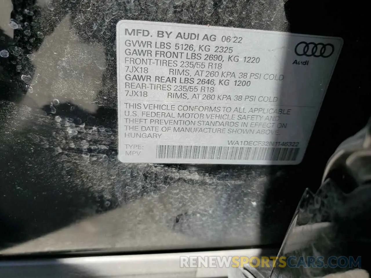 13 Photograph of a damaged car WA1DECF32N1146322 AUDI Q3 2022