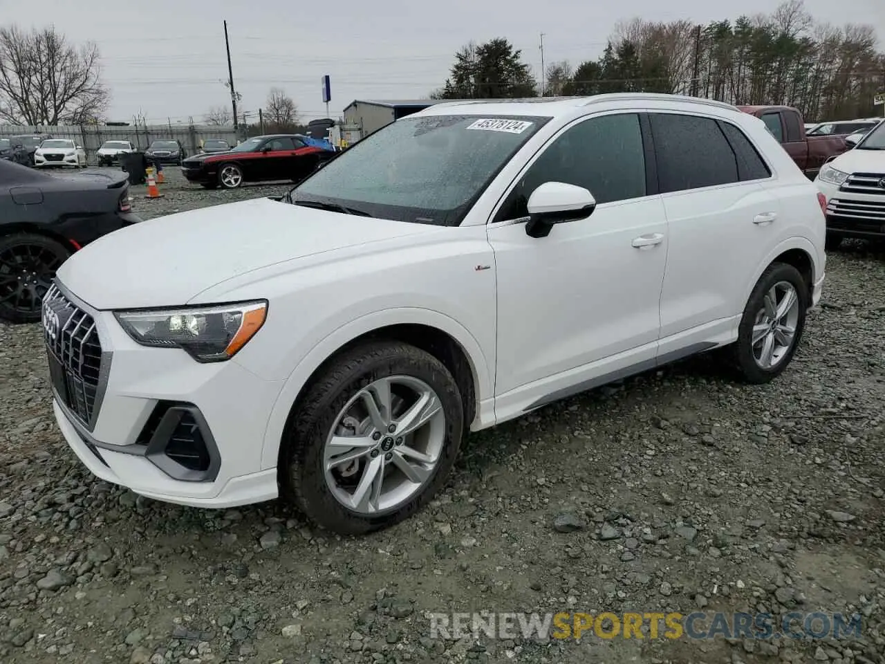 1 Photograph of a damaged car WA1DECF33N1008062 AUDI Q3 2022