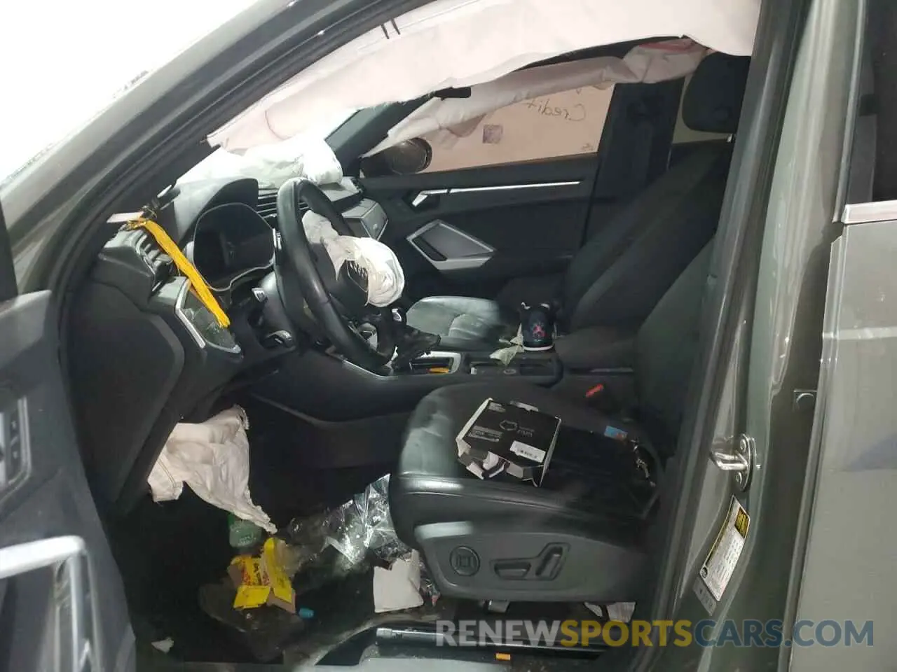7 Photograph of a damaged car WA1DECF33N1087247 AUDI Q3 2022
