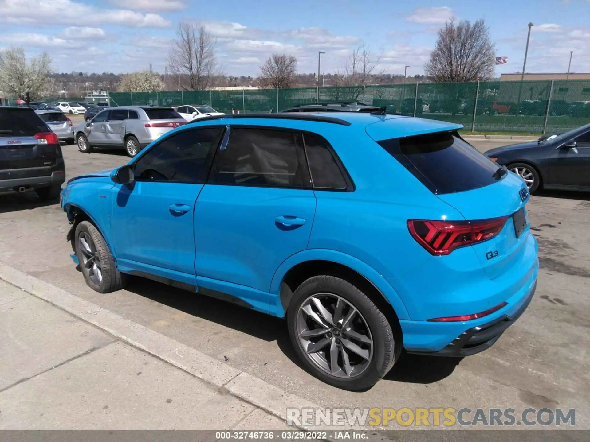 3 Photograph of a damaged car WA1DECF34N1010158 AUDI Q3 2022