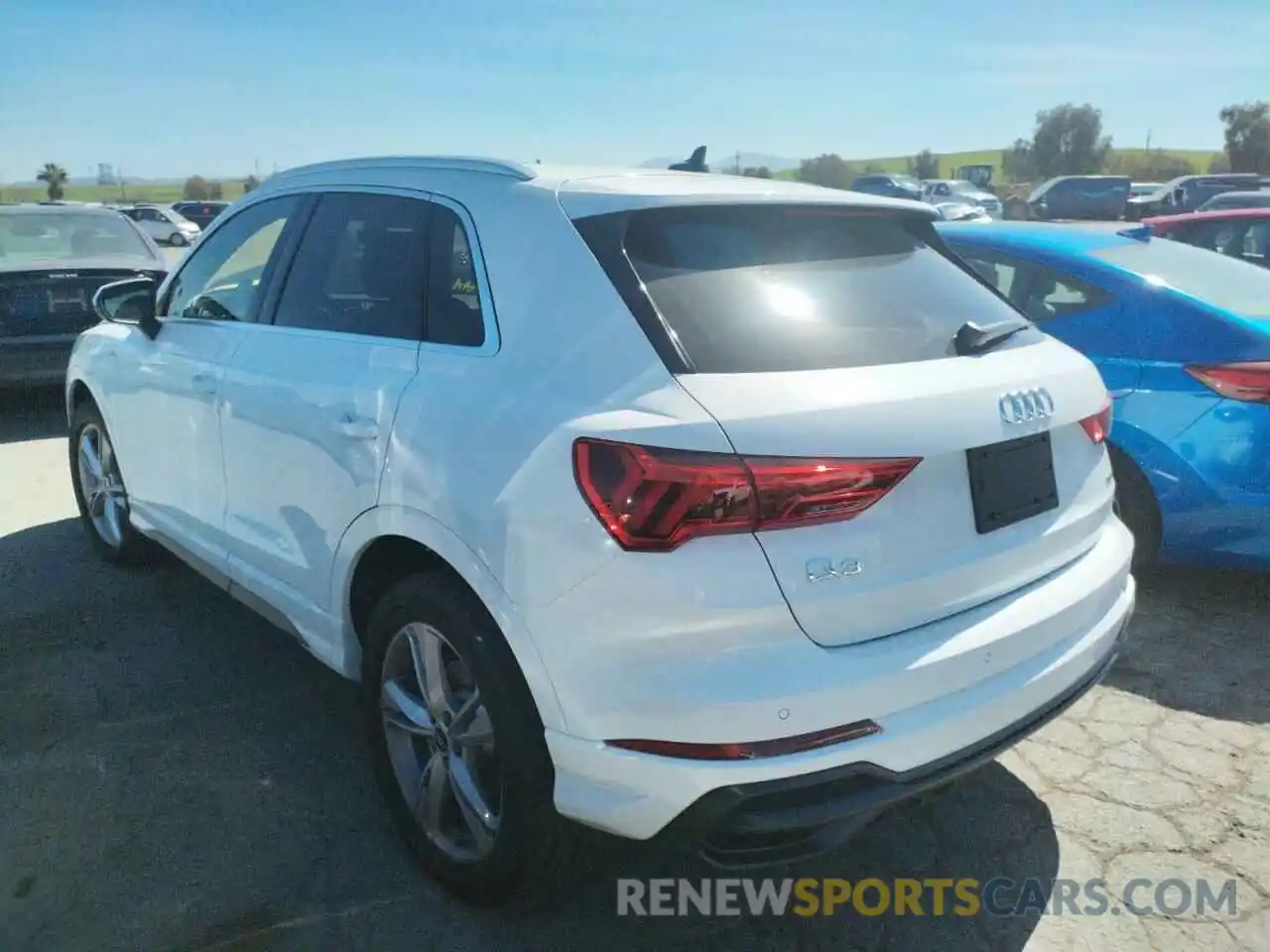 3 Photograph of a damaged car WA1DECF34N1057898 AUDI Q3 2022