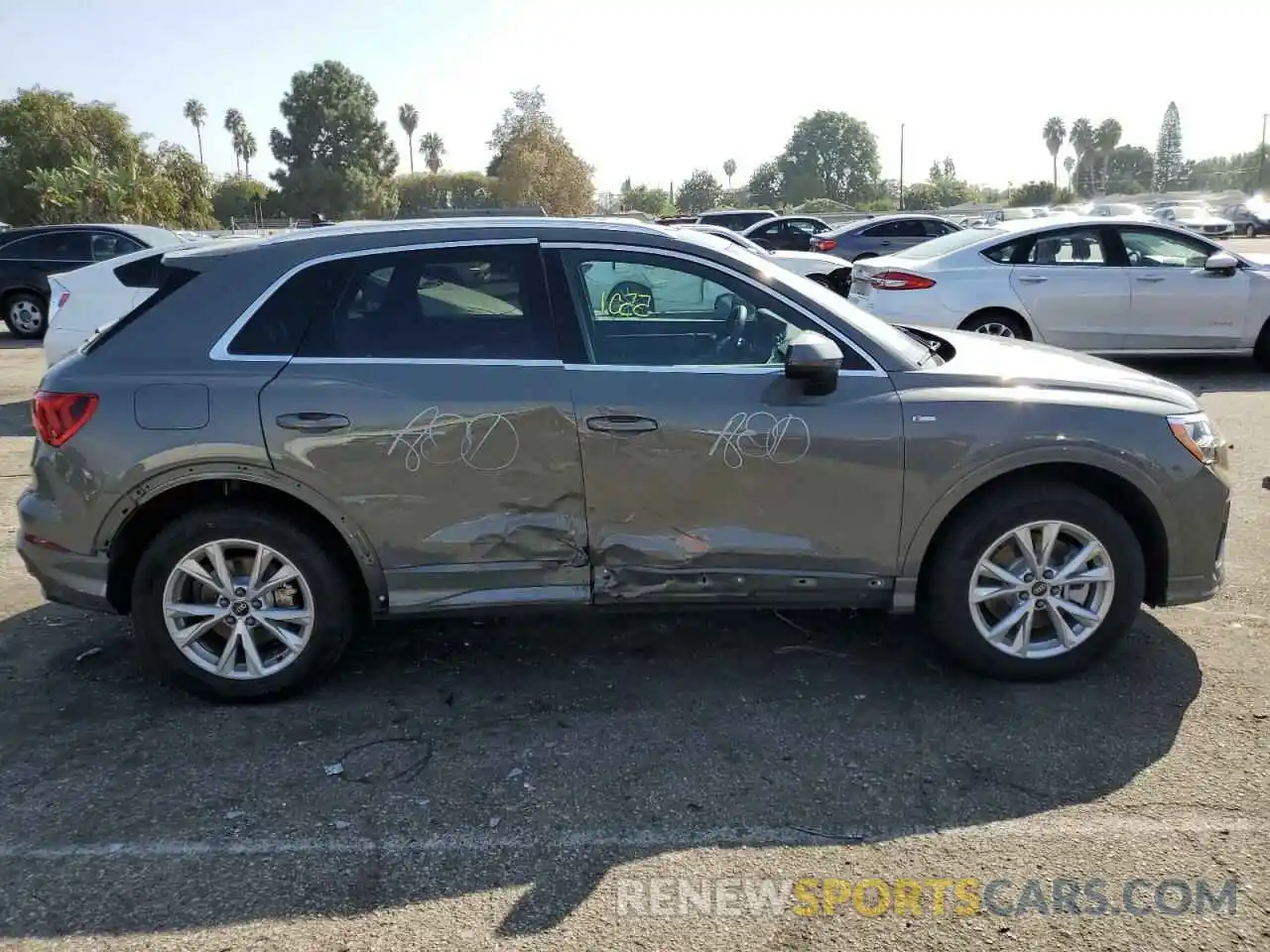 9 Photograph of a damaged car WA1DECF35N1066867 AUDI Q3 2022