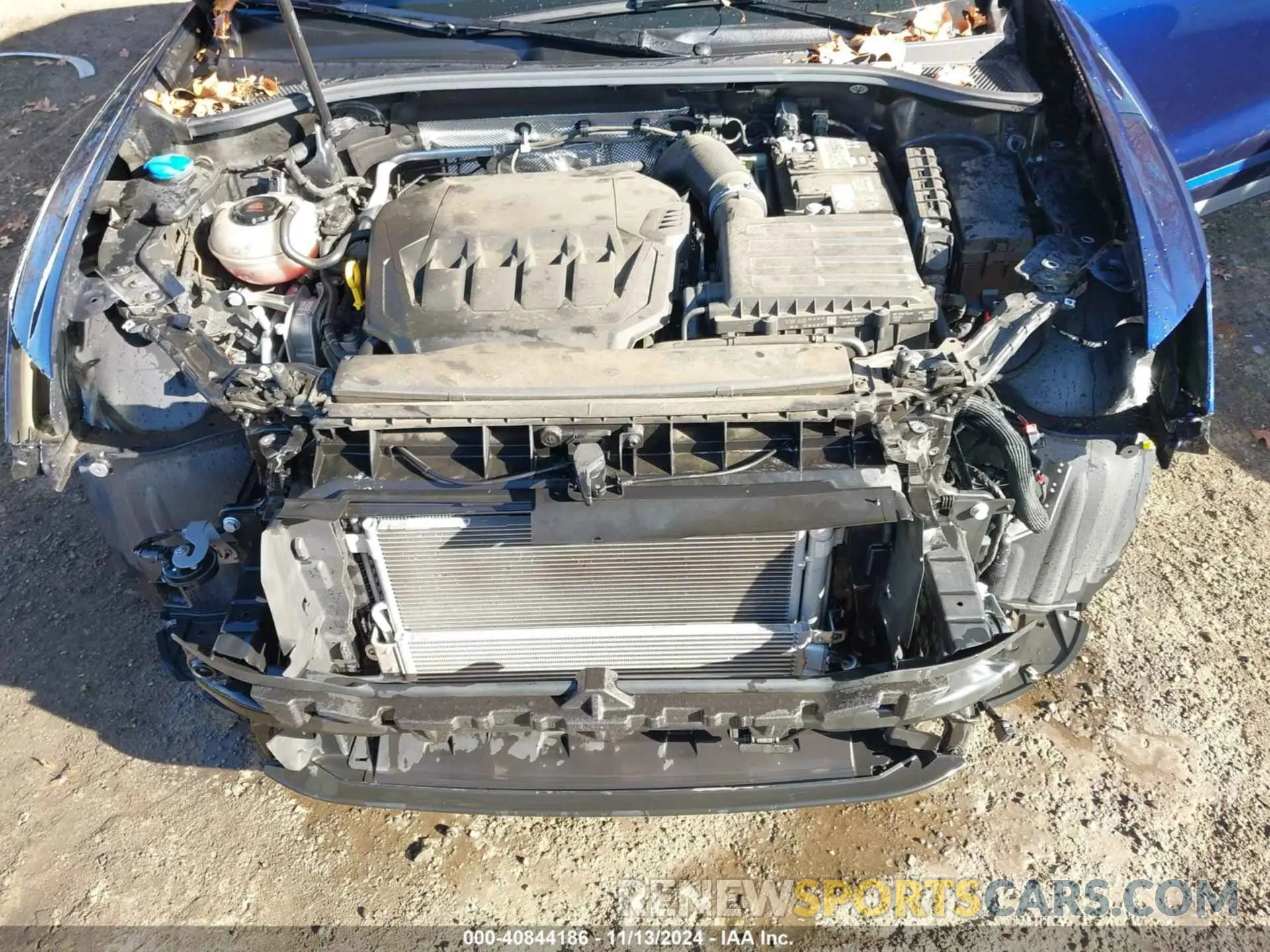 10 Photograph of a damaged car WA1DECF36N1061709 AUDI Q3 2022