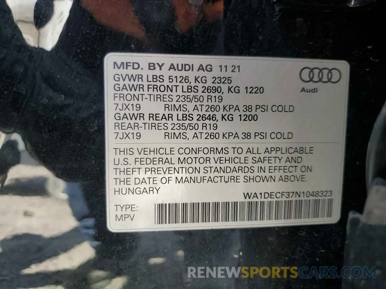 14 Photograph of a damaged car WA1DECF37N1048323 AUDI Q3 2022