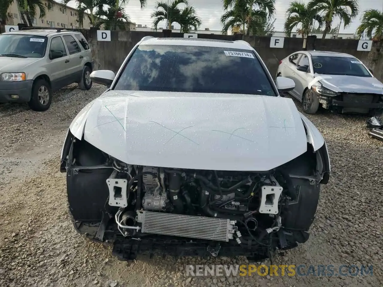 5 Photograph of a damaged car WA1DECF37N1108813 AUDI Q3 2022
