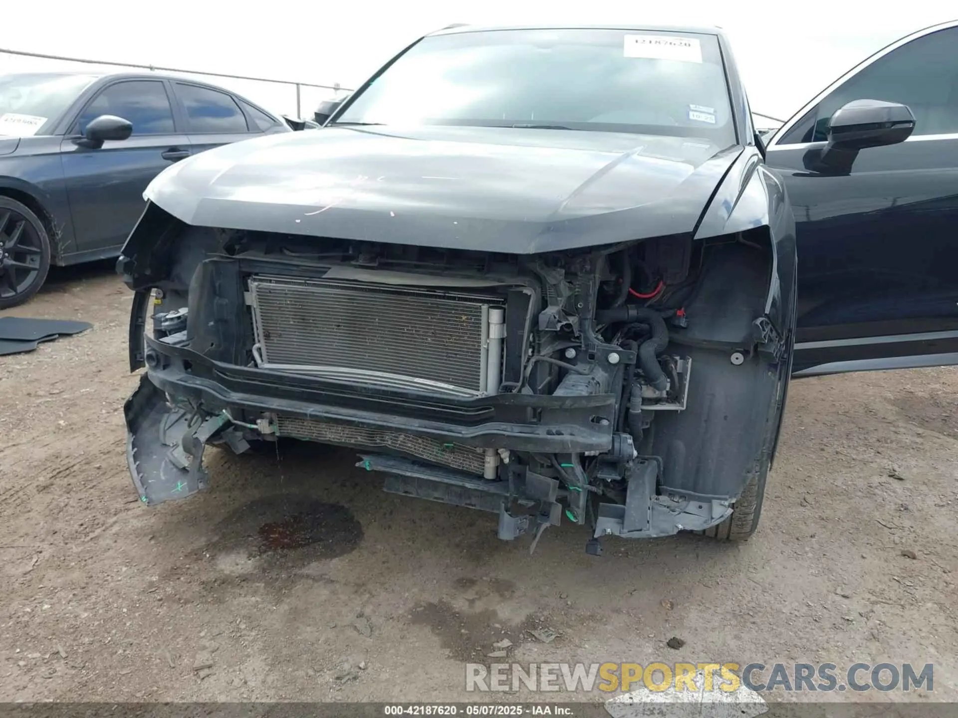 6 Photograph of a damaged car WA1DECF37N1125014 AUDI Q3 2022