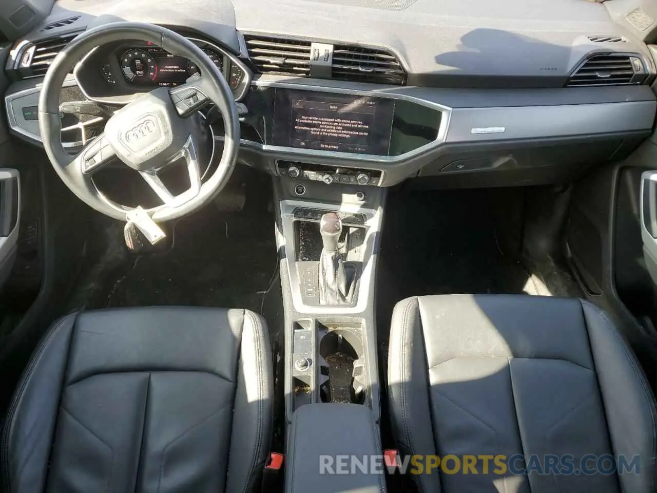 8 Photograph of a damaged car WA1DECF38N1021731 AUDI Q3 2022