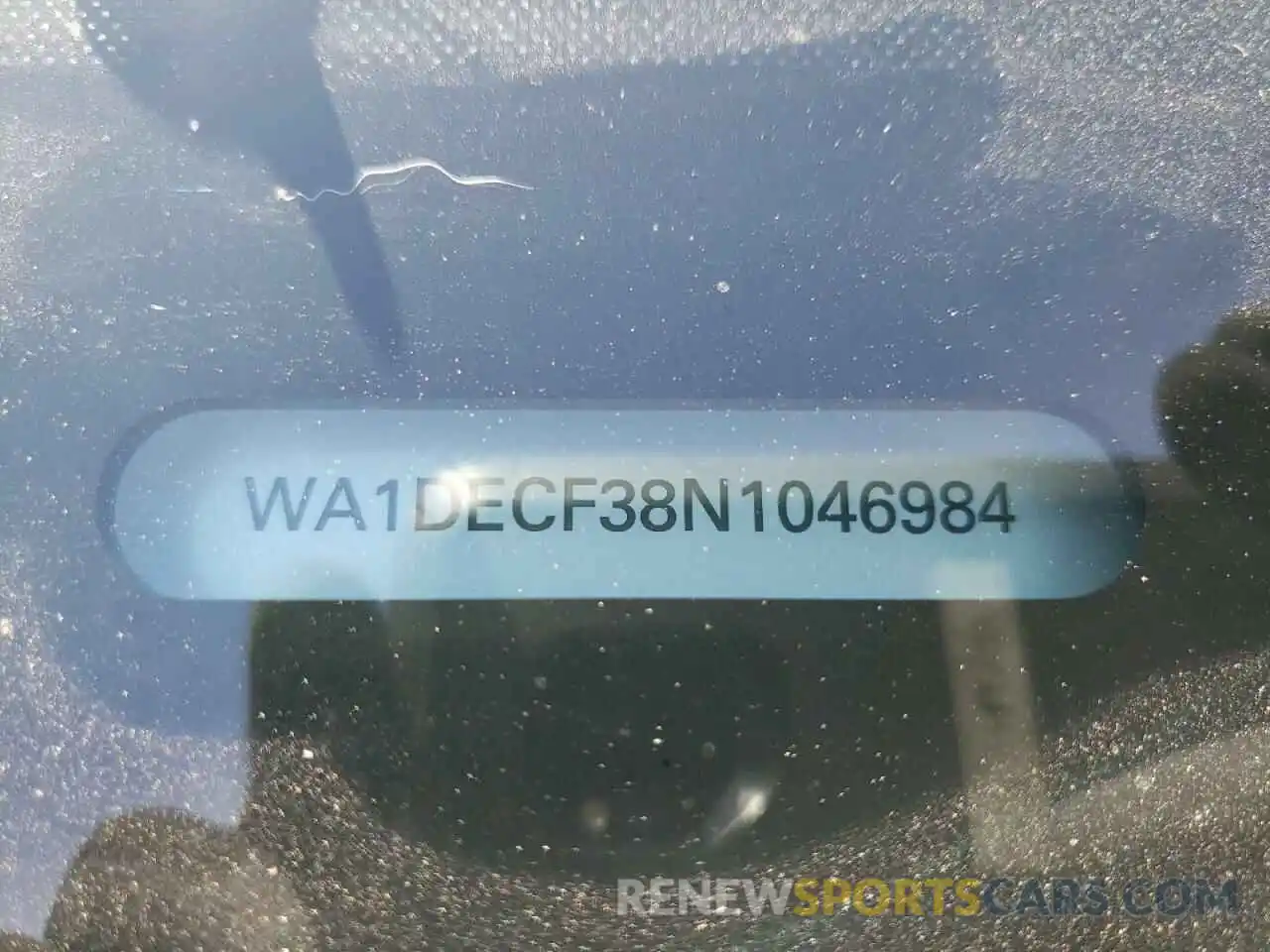 10 Photograph of a damaged car WA1DECF38N1046984 AUDI Q3 2022