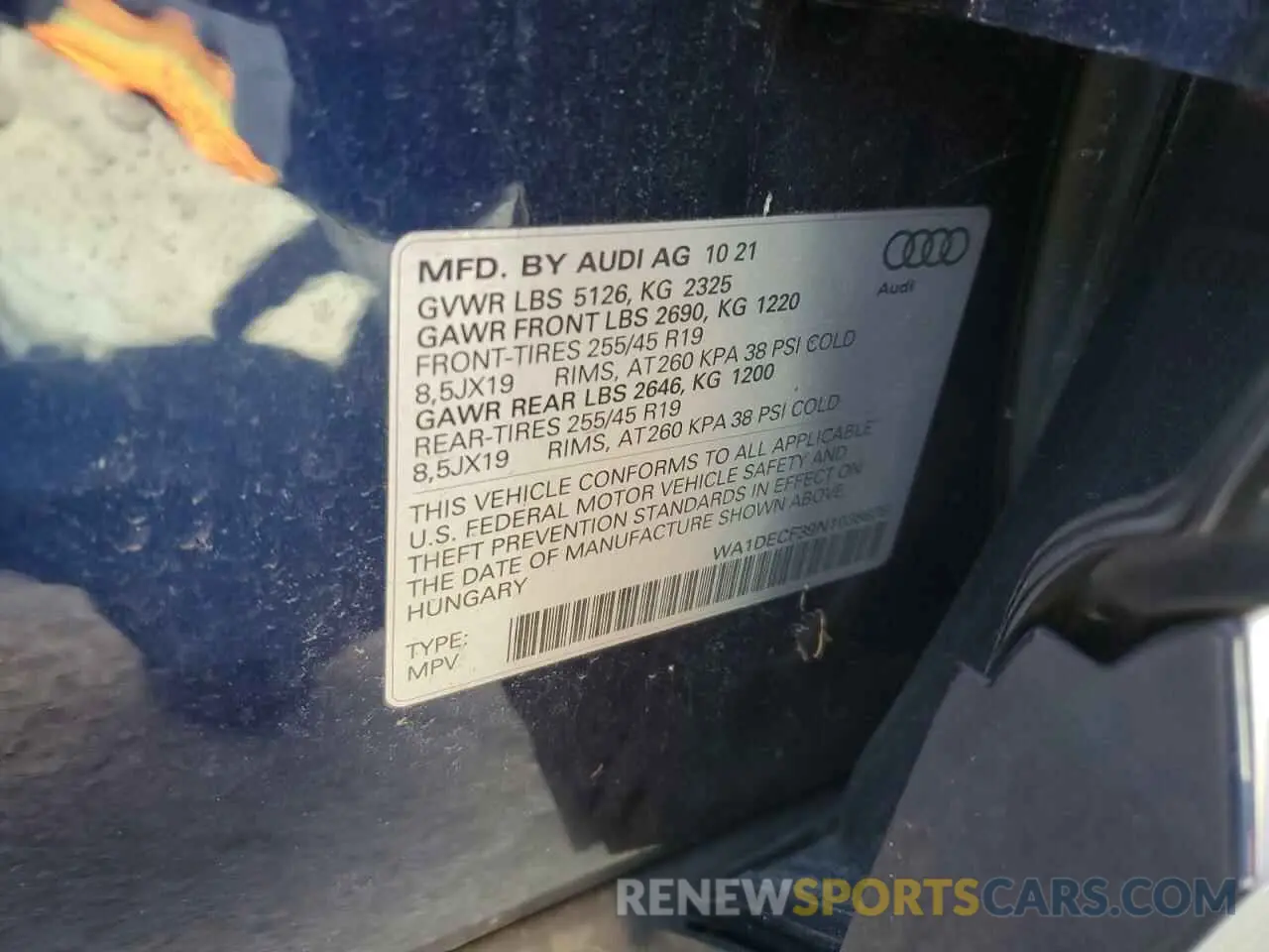 13 Photograph of a damaged car WA1DECF39N1038876 AUDI Q3 2022