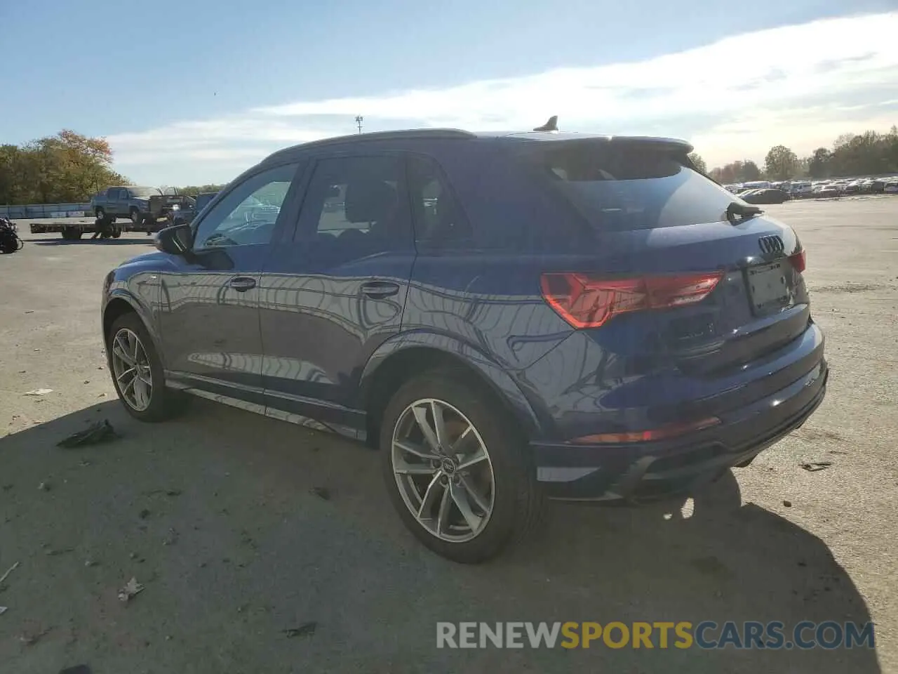 2 Photograph of a damaged car WA1DECF39N1038876 AUDI Q3 2022
