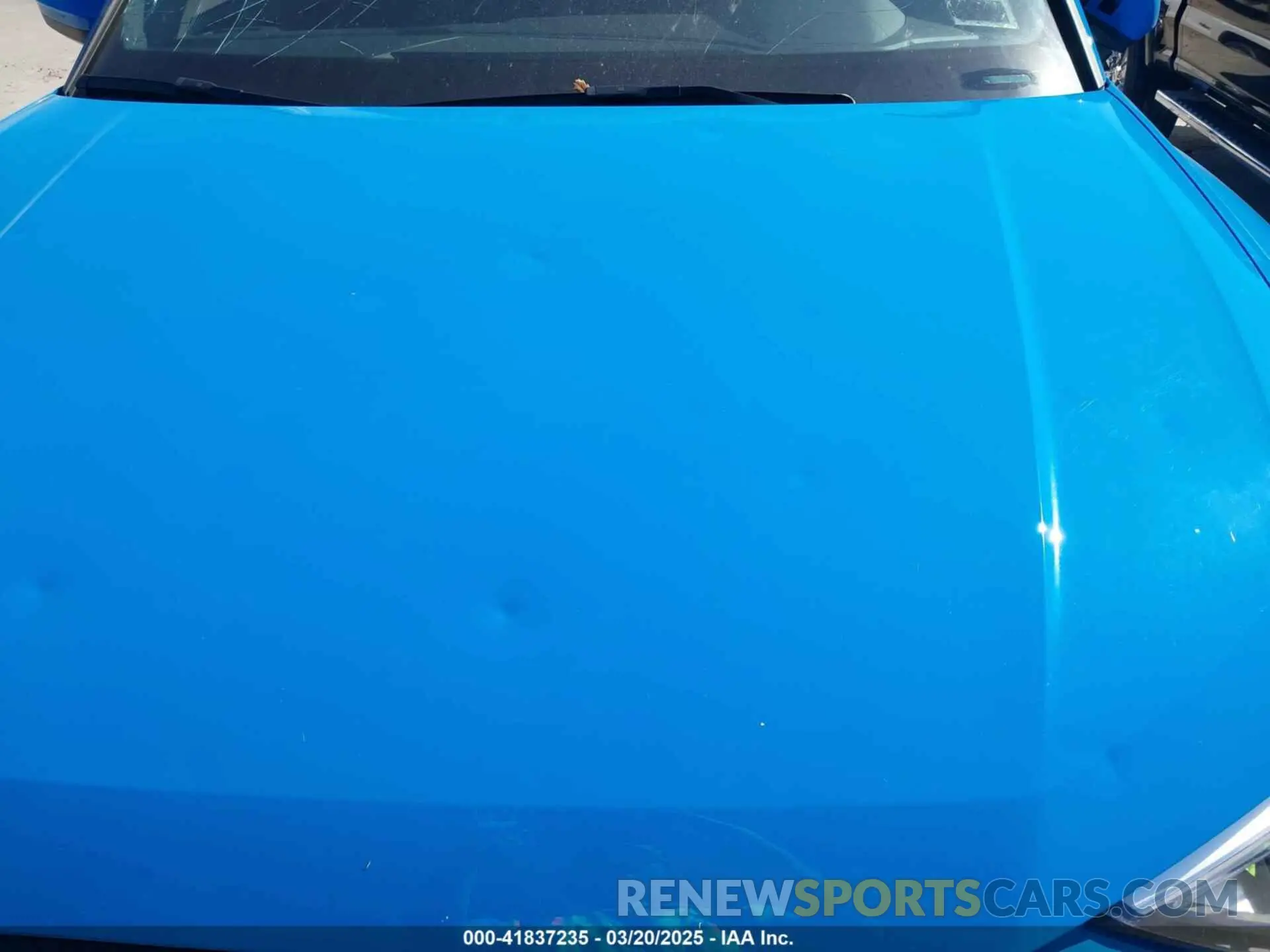 17 Photograph of a damaged car WA1DECF3XN1007622 AUDI Q3 2022