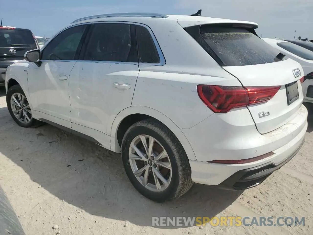 2 Photograph of a damaged car WA1DECF3XN1114931 AUDI Q3 2022