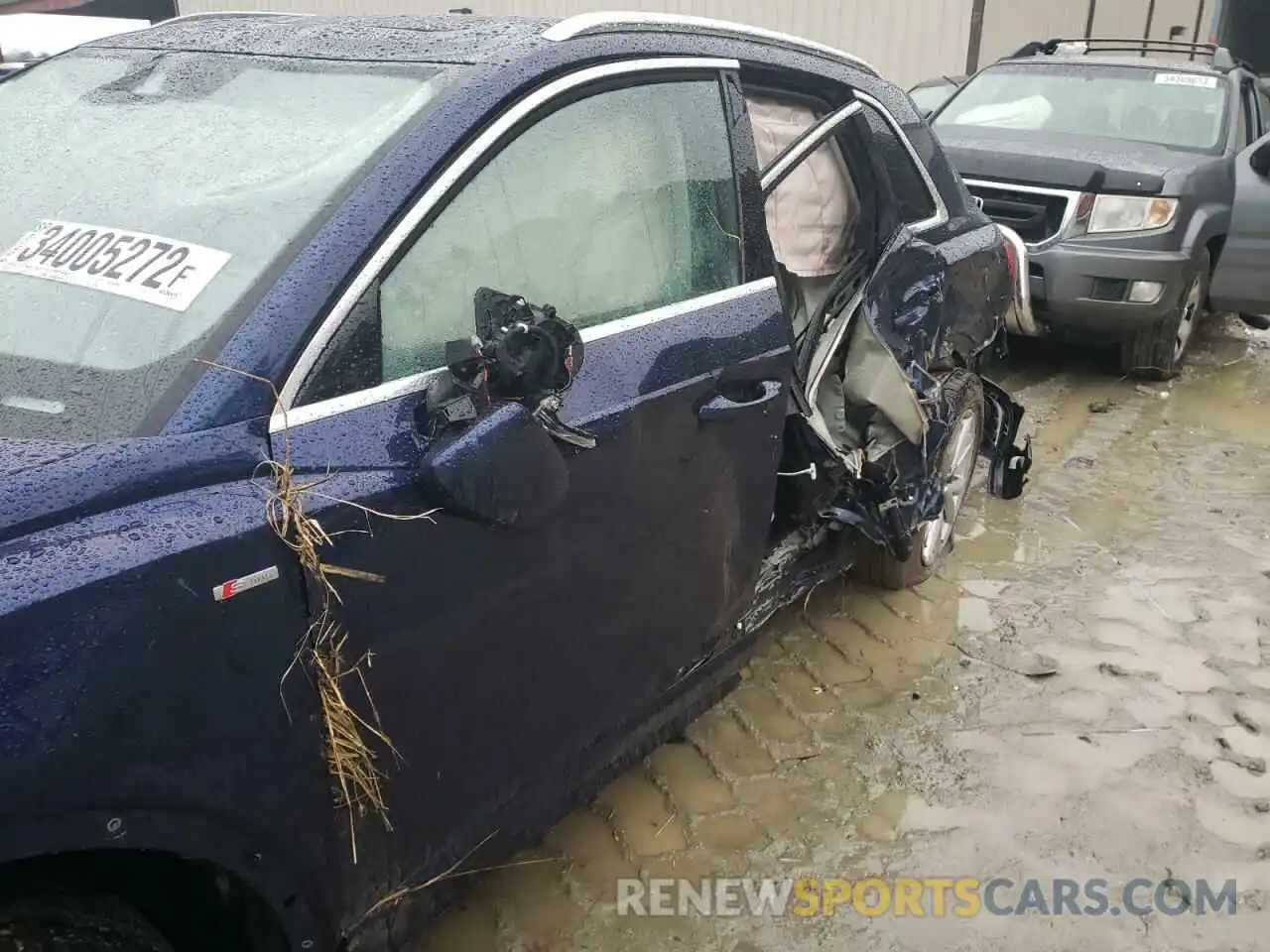 9 Photograph of a damaged car WA1DEDF32N1021603 AUDI Q3 2022