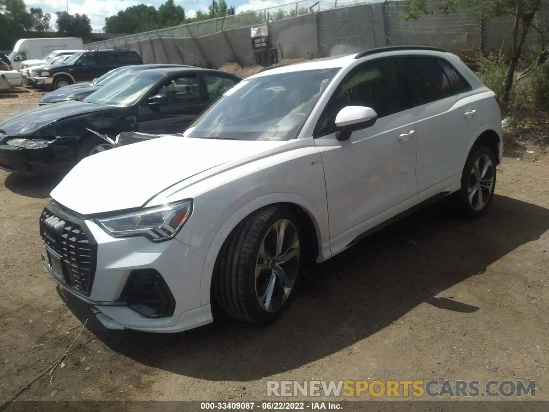 2 Photograph of a damaged car WA1EECF30N1008430 AUDI Q3 2022