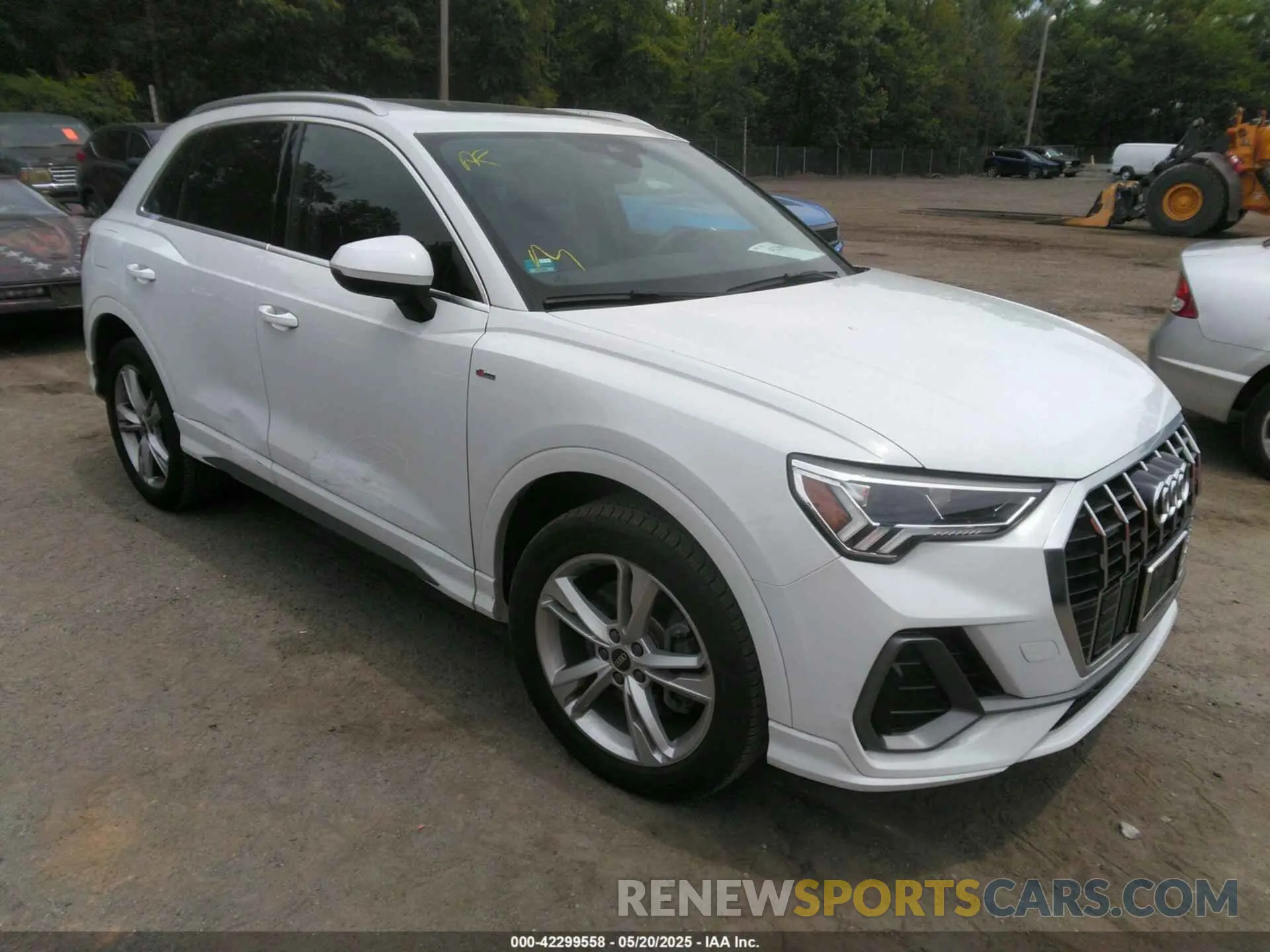 1 Photograph of a damaged car WA1EECF31N1045258 AUDI Q3 2022