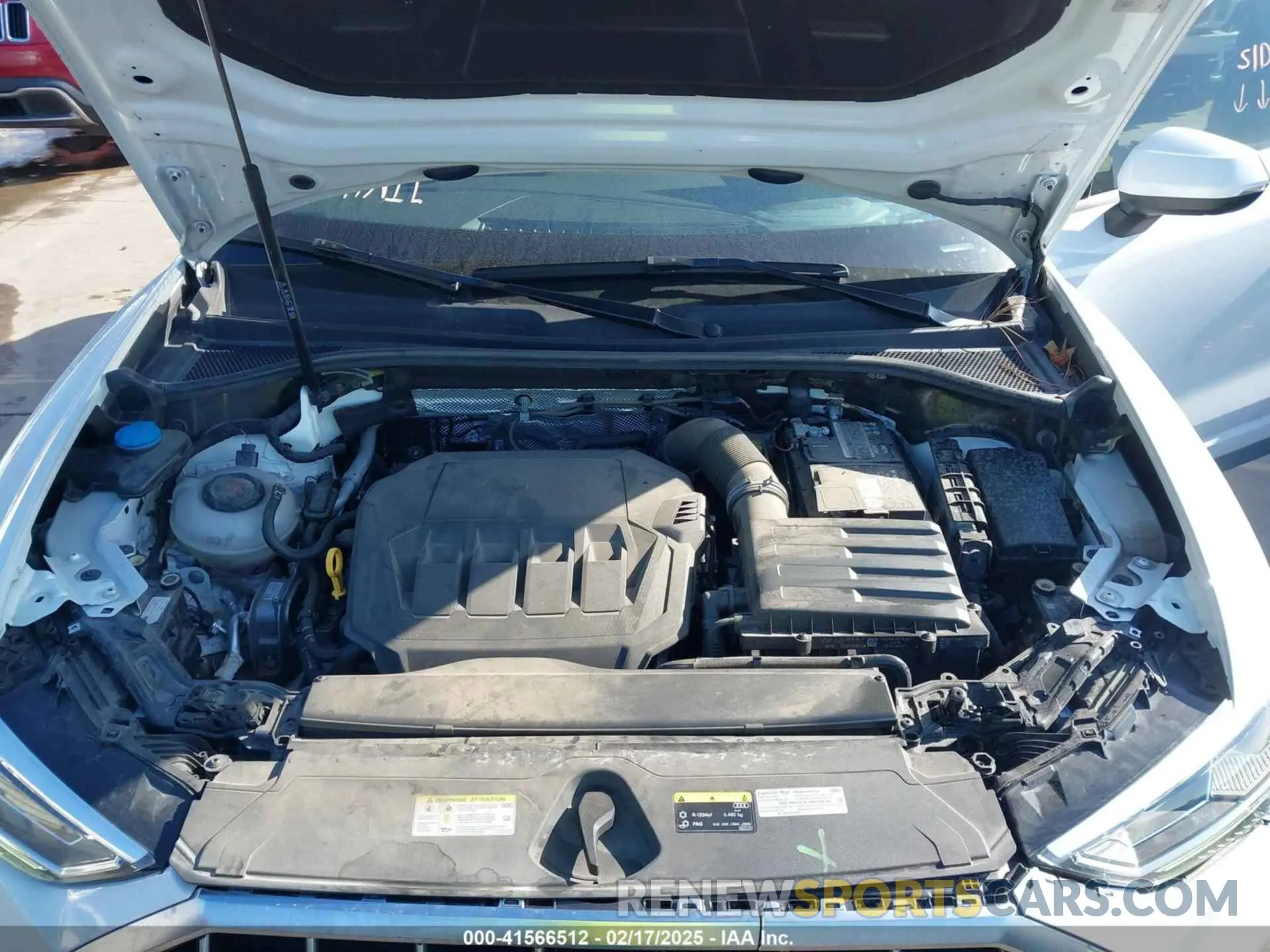 10 Photograph of a damaged car WA1EECF31N1071519 AUDI Q3 2022