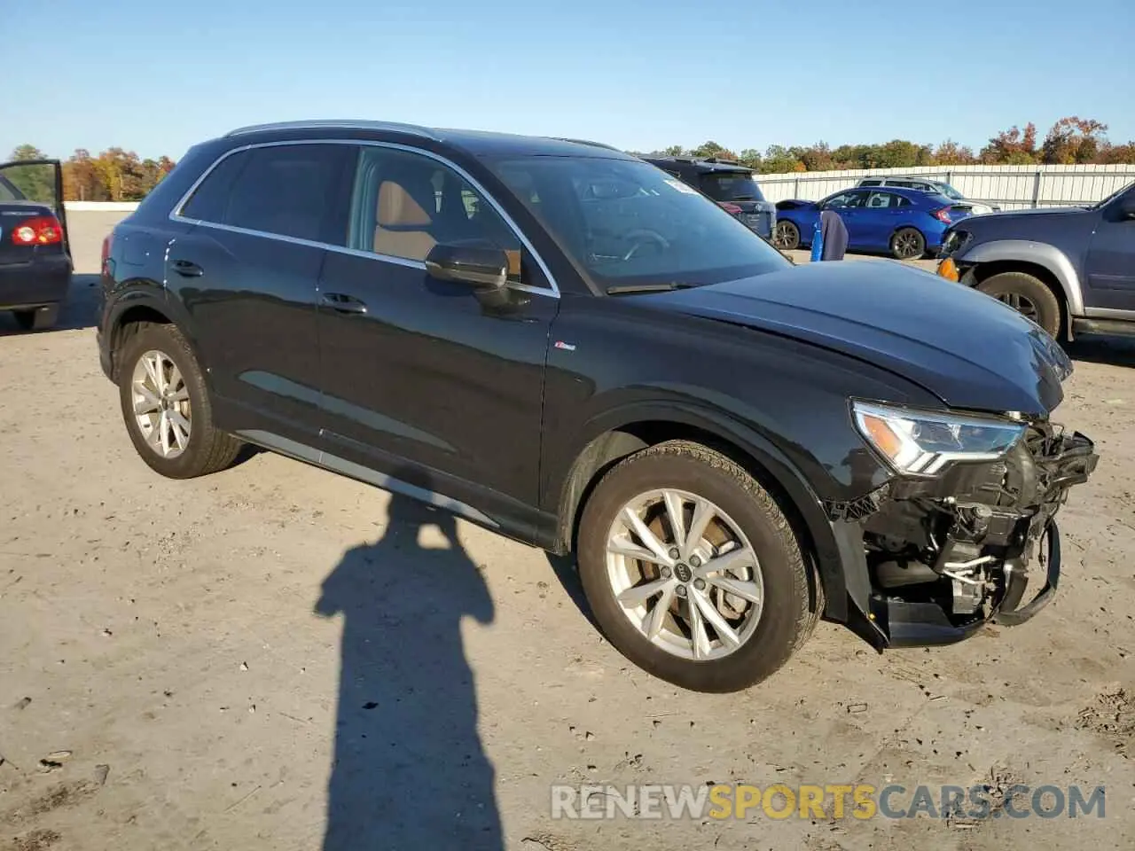 4 Photograph of a damaged car WA1EECF31N1108892 AUDI Q3 2022