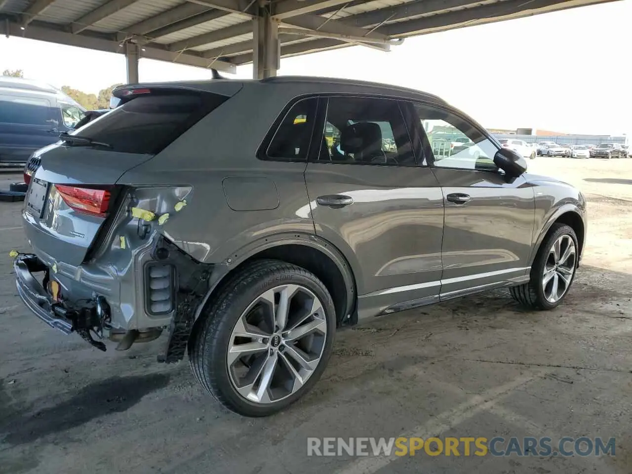 3 Photograph of a damaged car WA1EECF32N1007232 AUDI Q3 2022