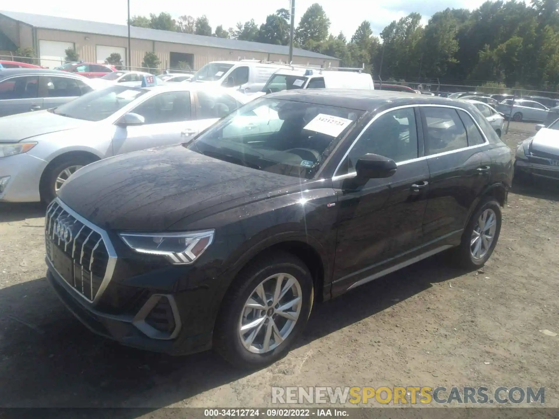 2 Photograph of a damaged car WA1EECF32N1089141 AUDI Q3 2022