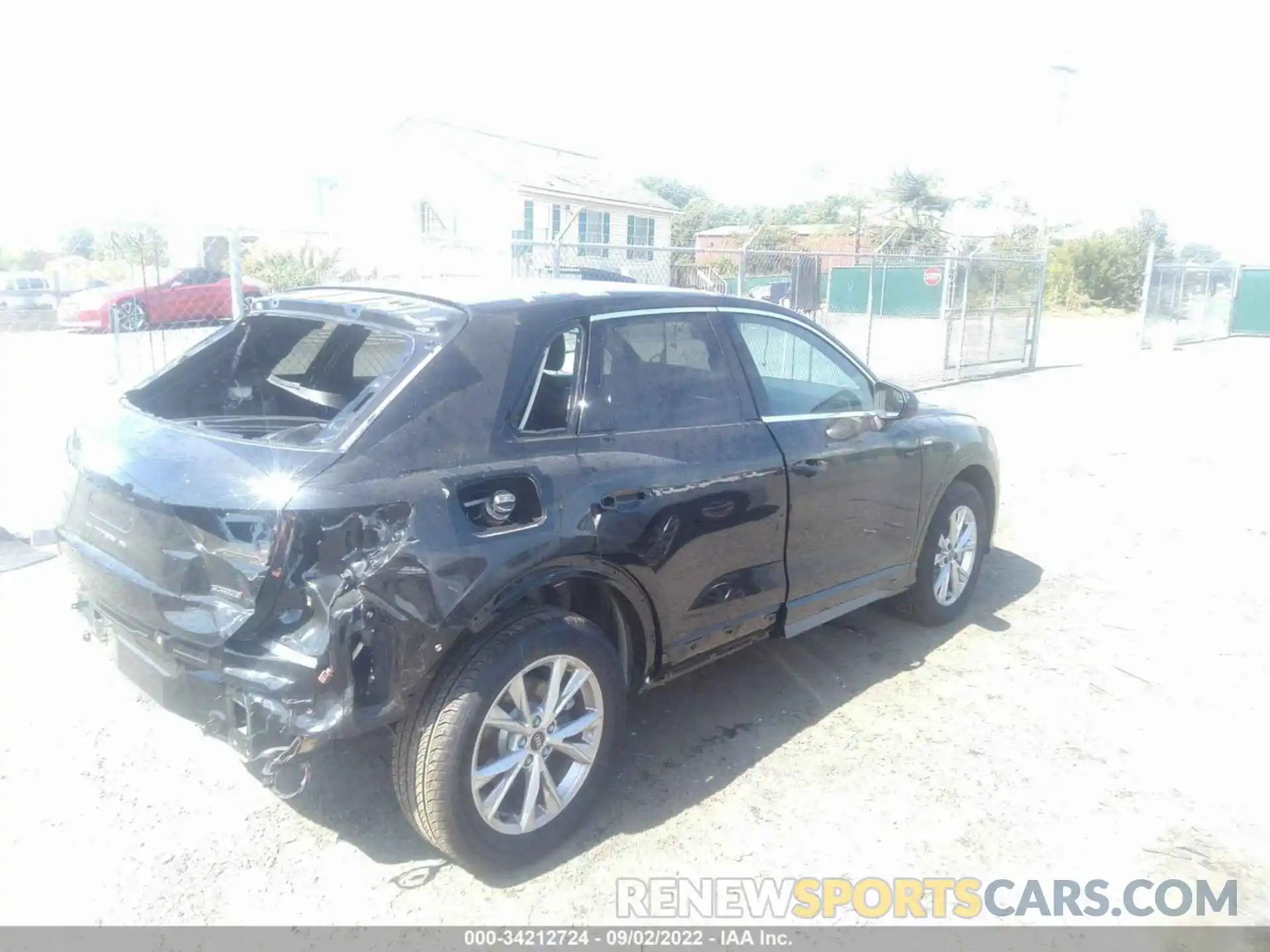 4 Photograph of a damaged car WA1EECF32N1089141 AUDI Q3 2022