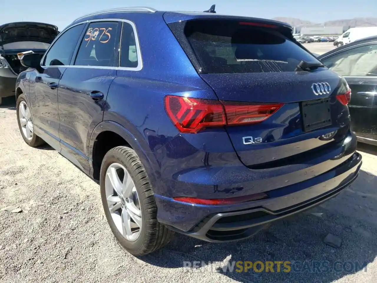 3 Photograph of a damaged car WA1EECF33N1031135 AUDI Q3 2022